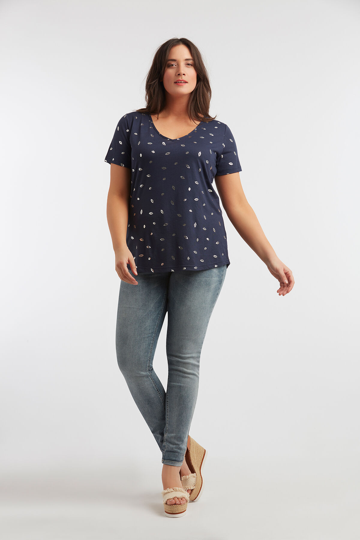 T-Shirt mit silbernem Folien-Print image number 0