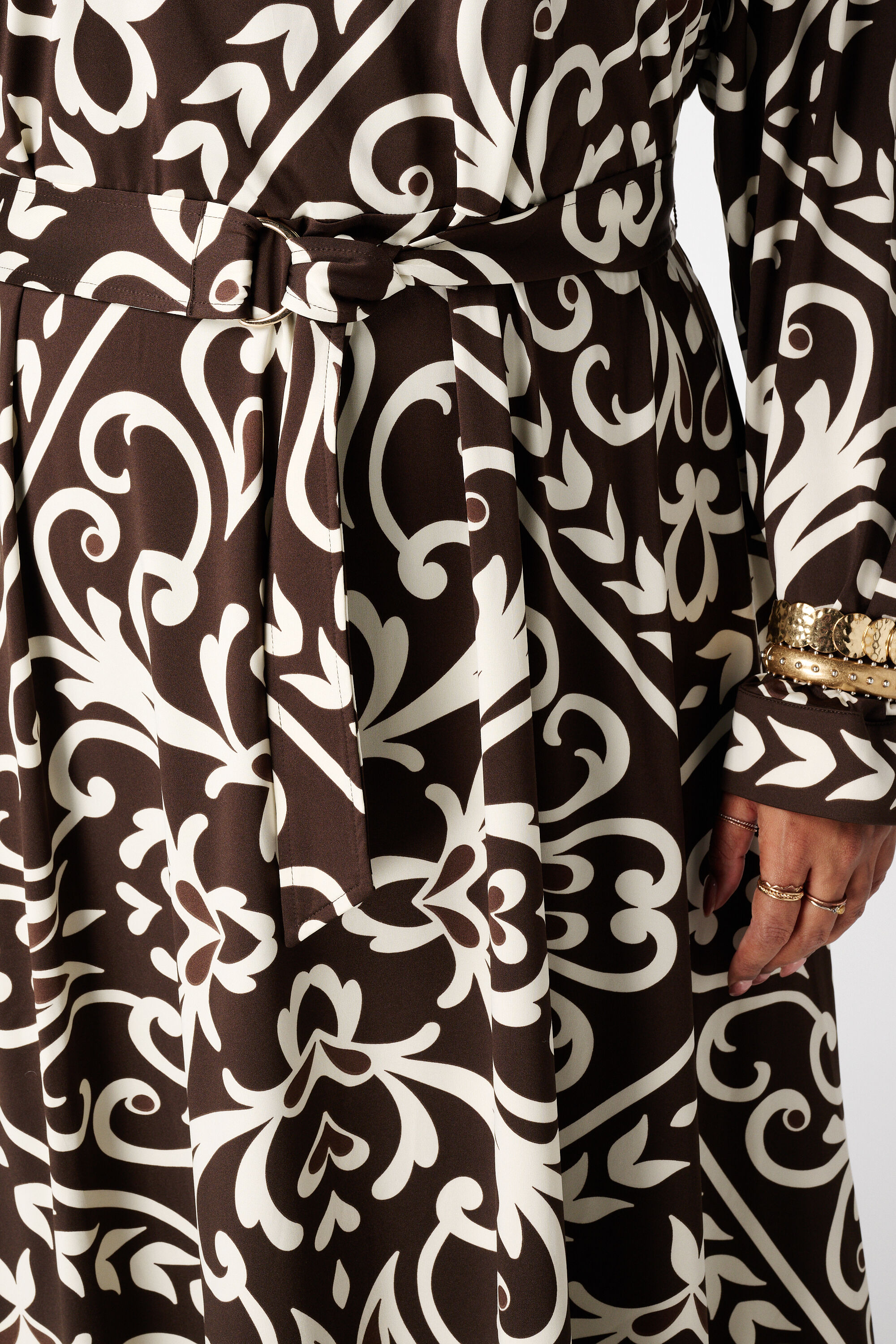 Kleid mit Paisley-Print und G&uuml;rtel image number 6