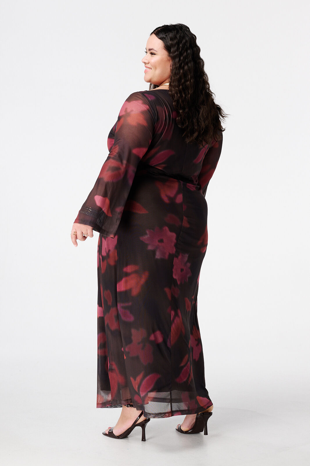 Maxikleid aus Mesh image number 3