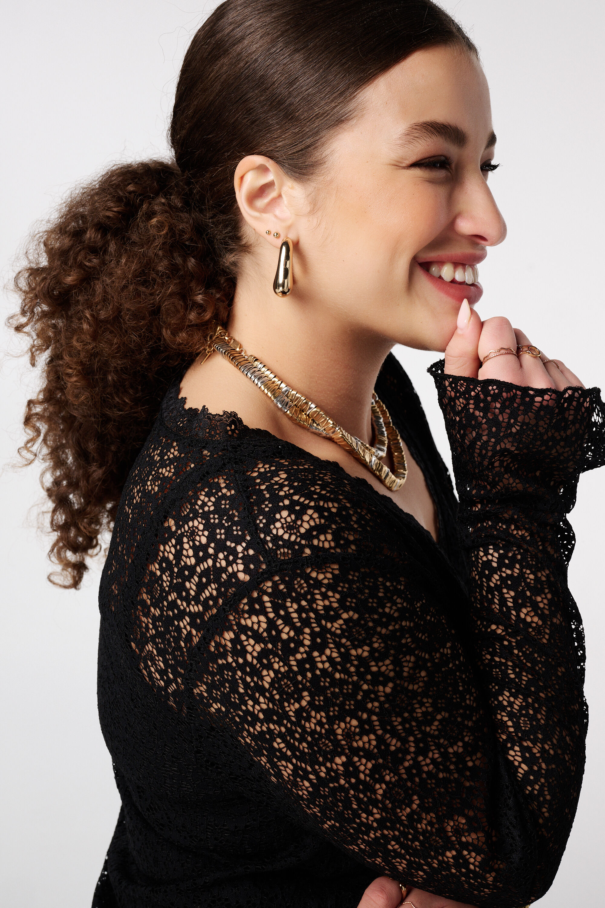 Spitzenoberteil mit Trompeten&auml;rmeln image number 4