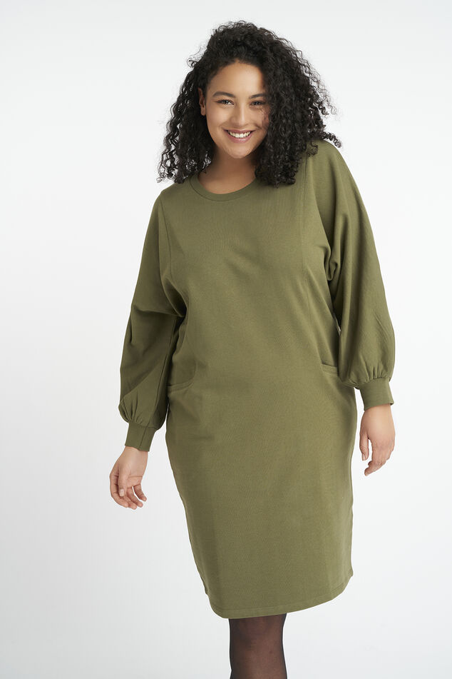 Sweater-Kleid image number 4