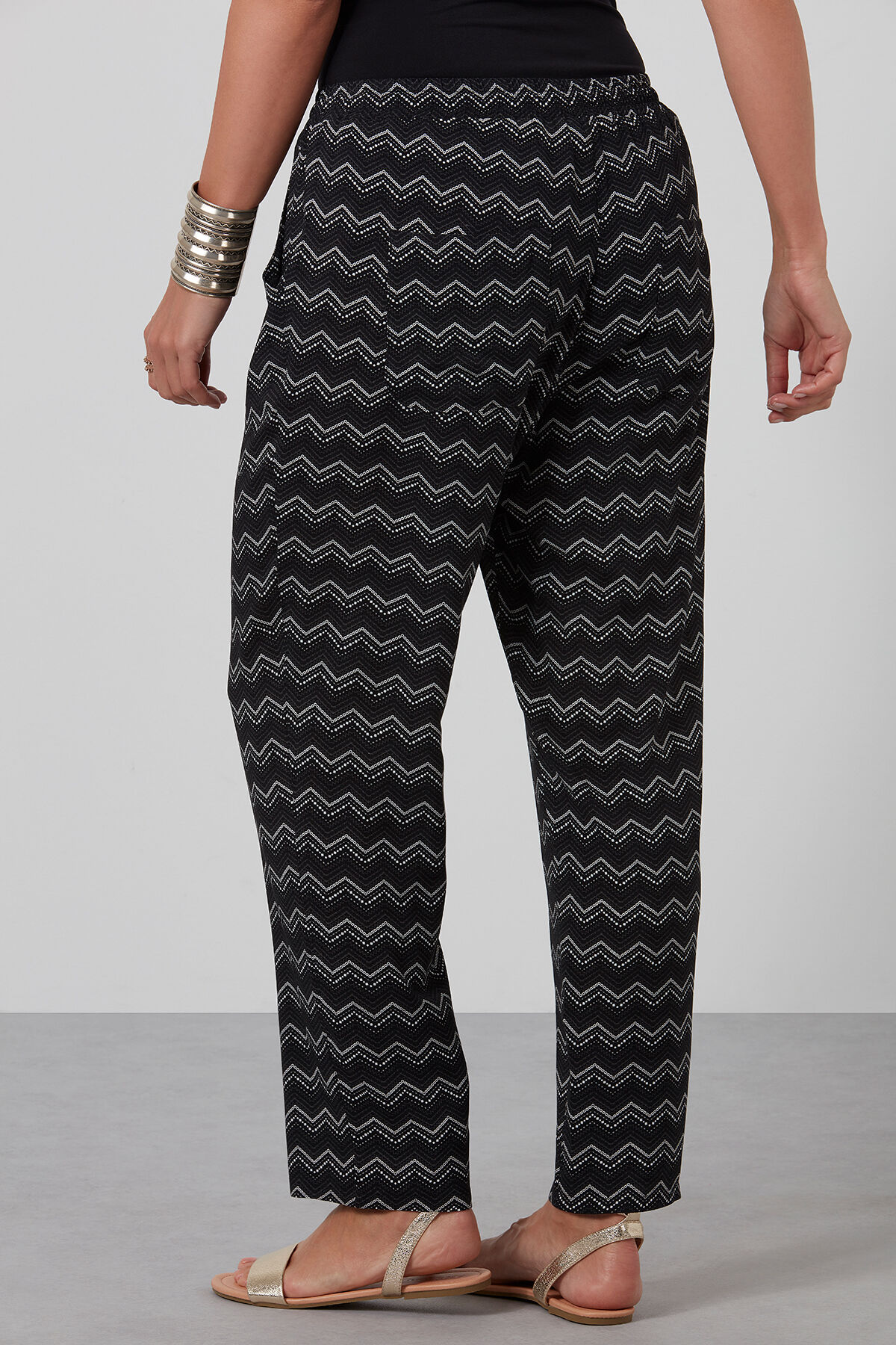 Strand-Hose mit Allover-Print image number 3