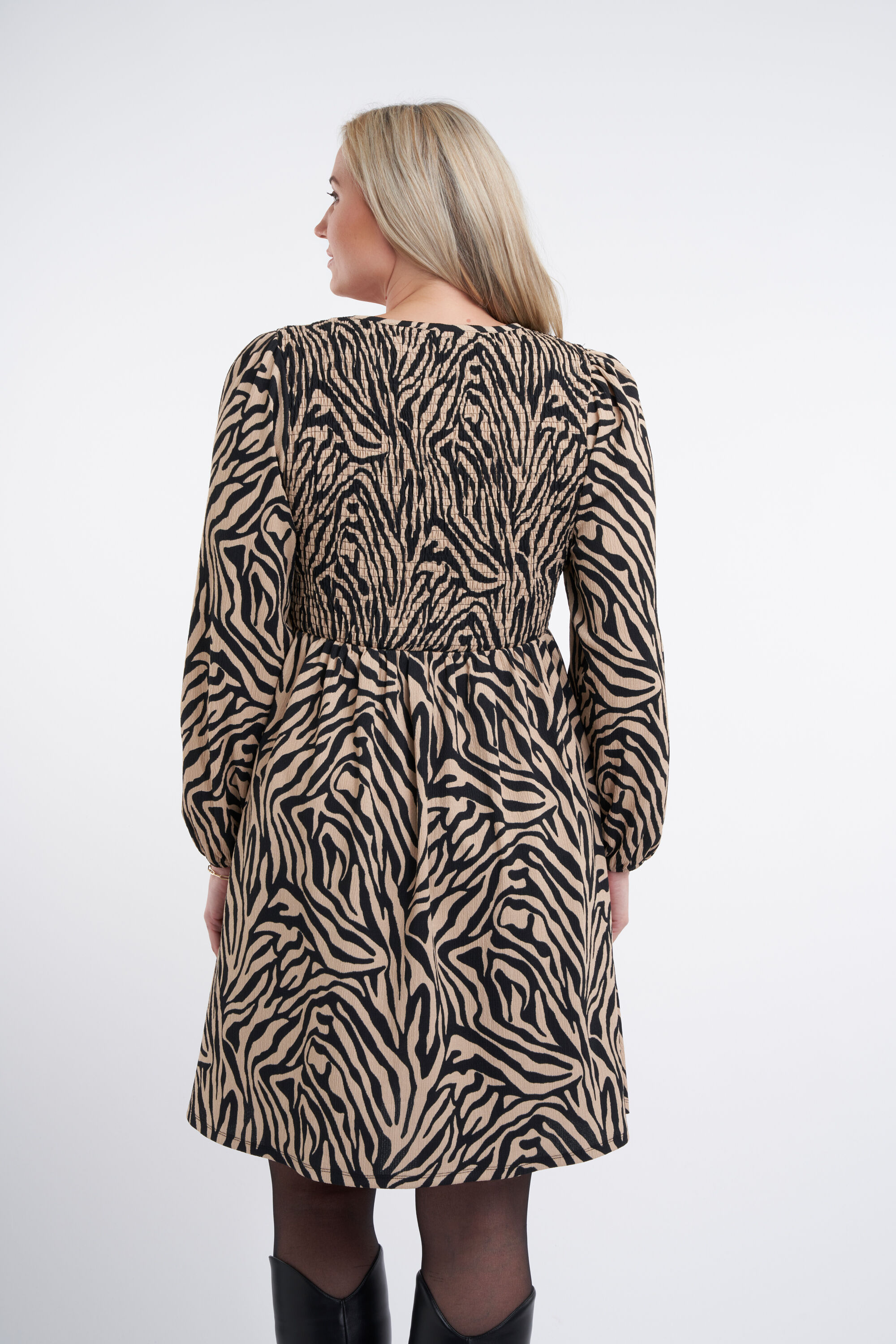 Kleid mit Print image number 3