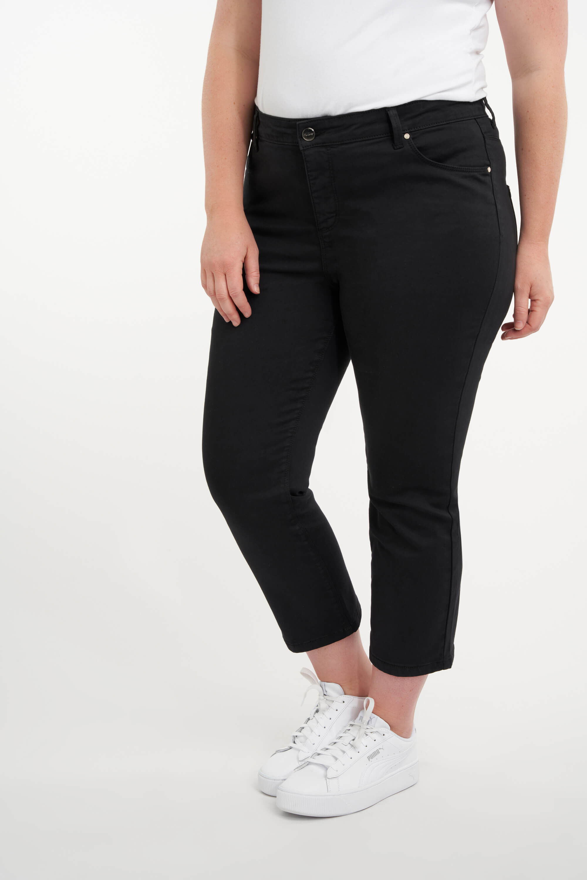 Slim-Leg 3/4 Jeans SLIMS image number 5