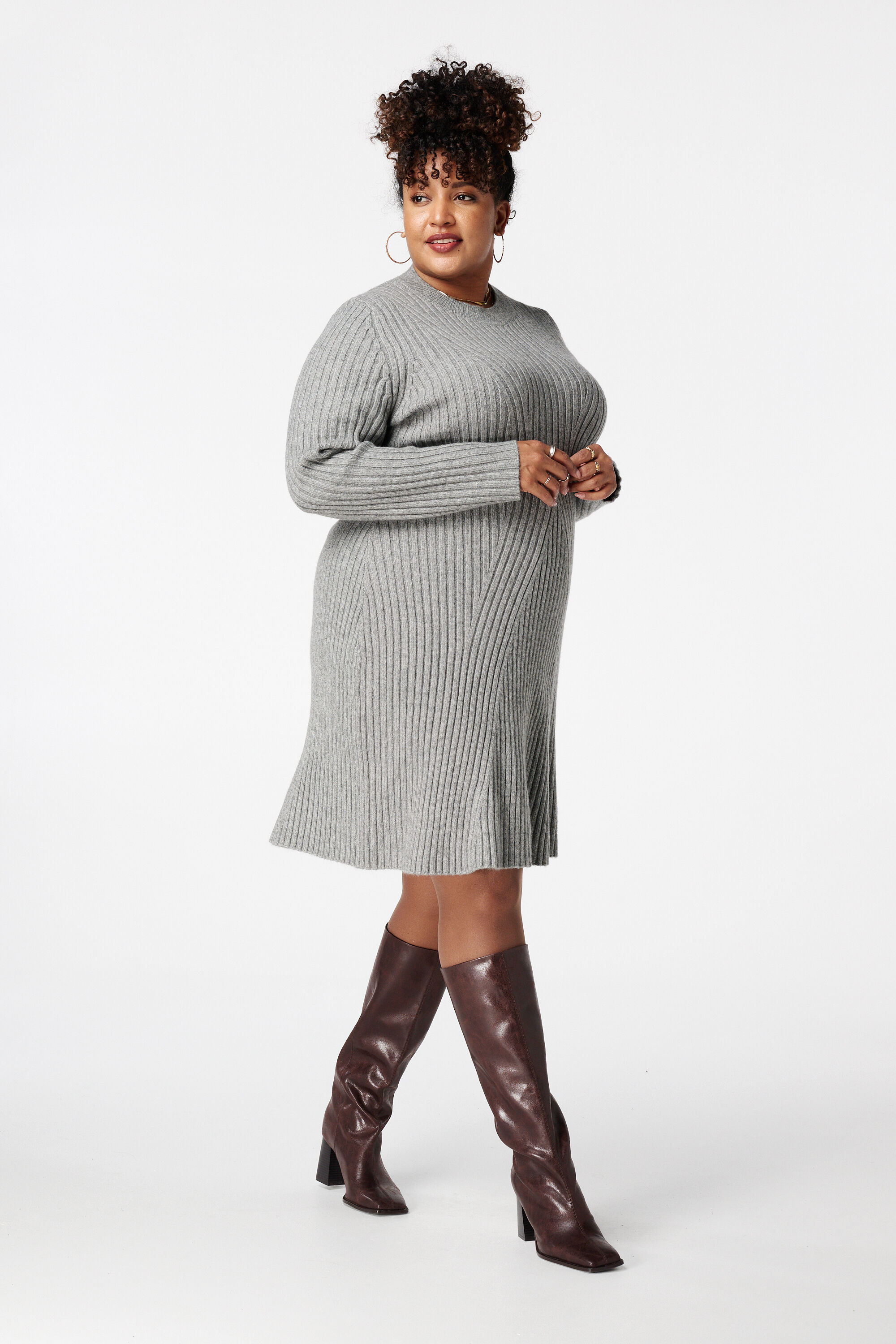 Strickkleid in Fit & Flare-Form