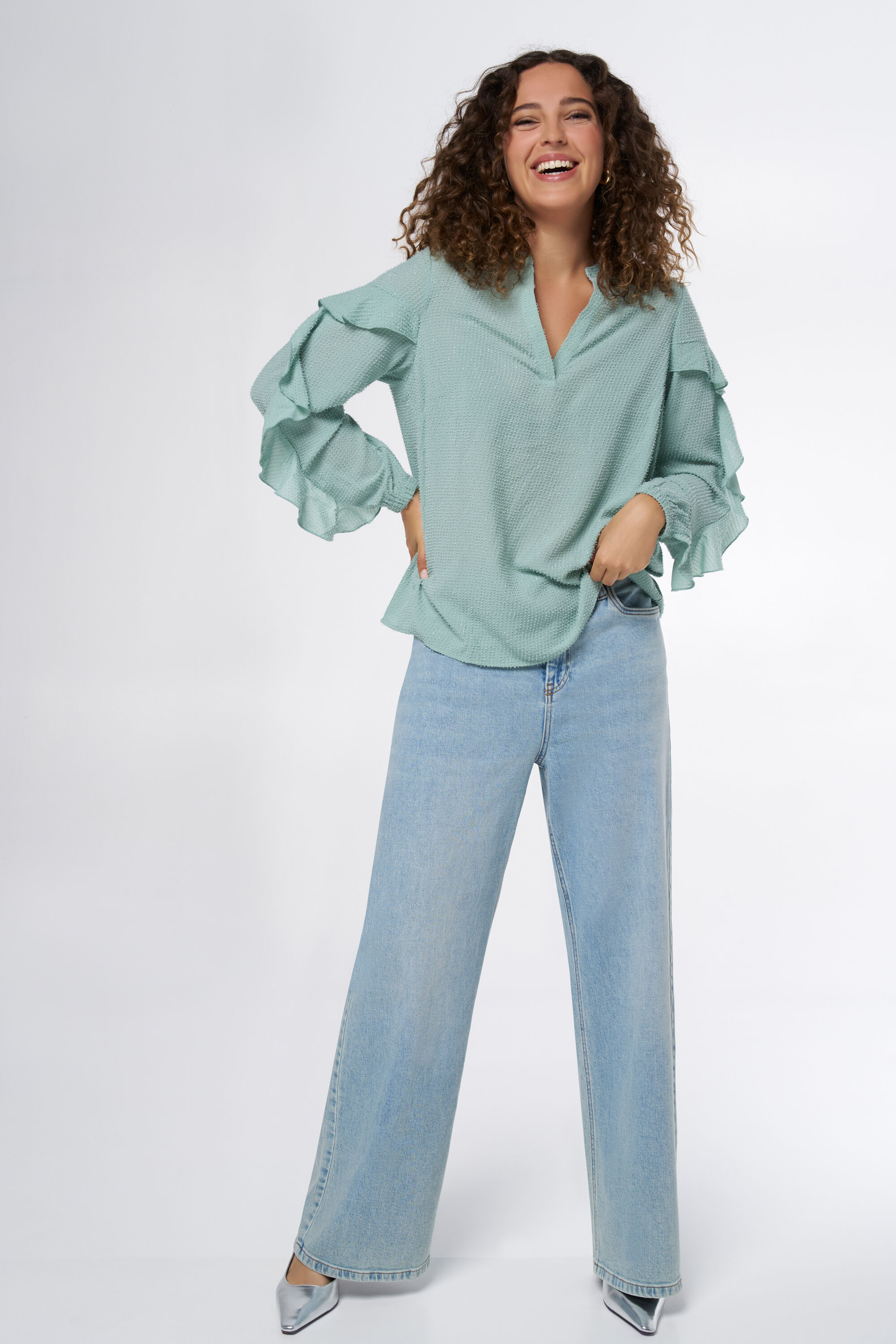 Bluse mit Volants image number 6