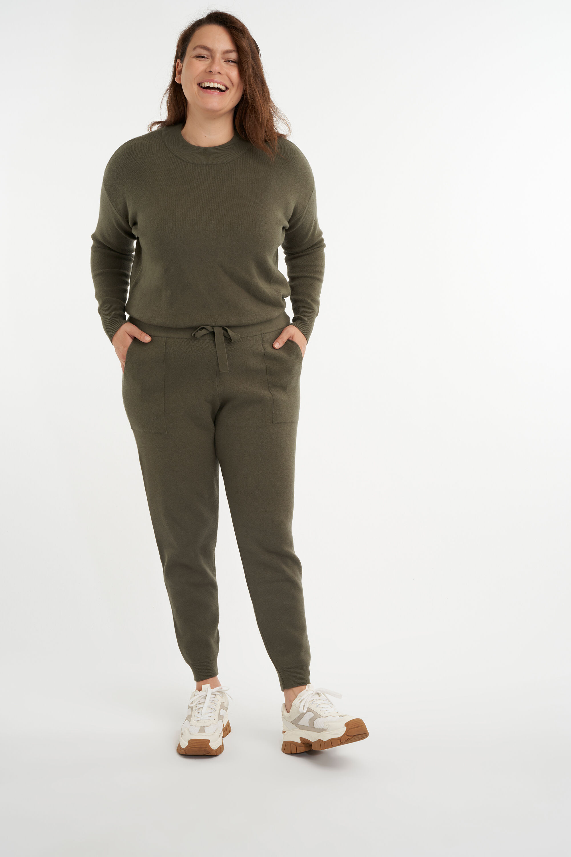 Bequeme Feinstrickhose image number 4