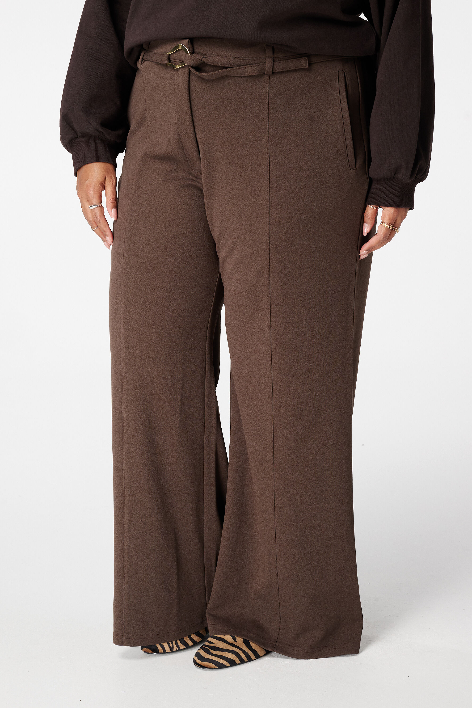 Gerade Hose mit G&uuml;rtel image number 5