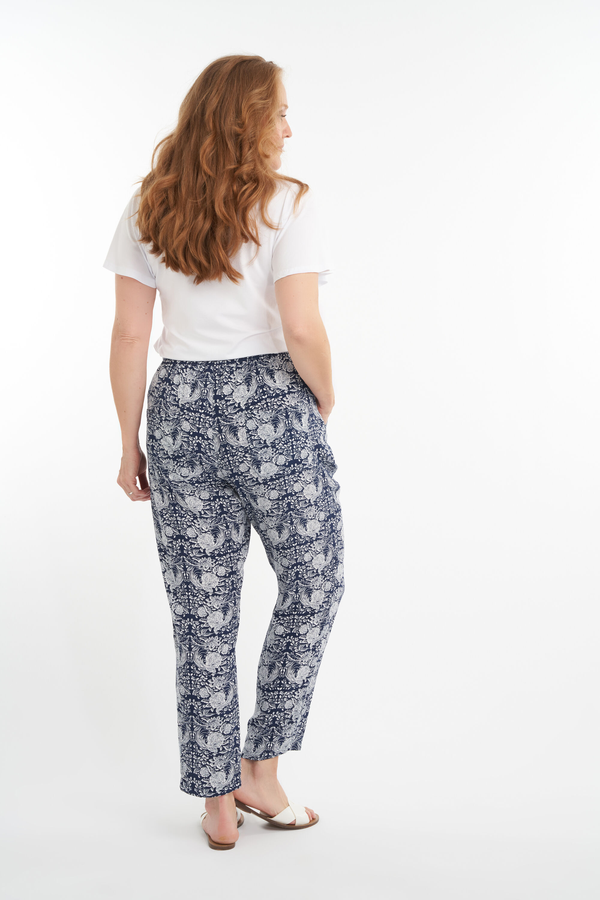 Weit geschnittene Hose mit Print image number 2