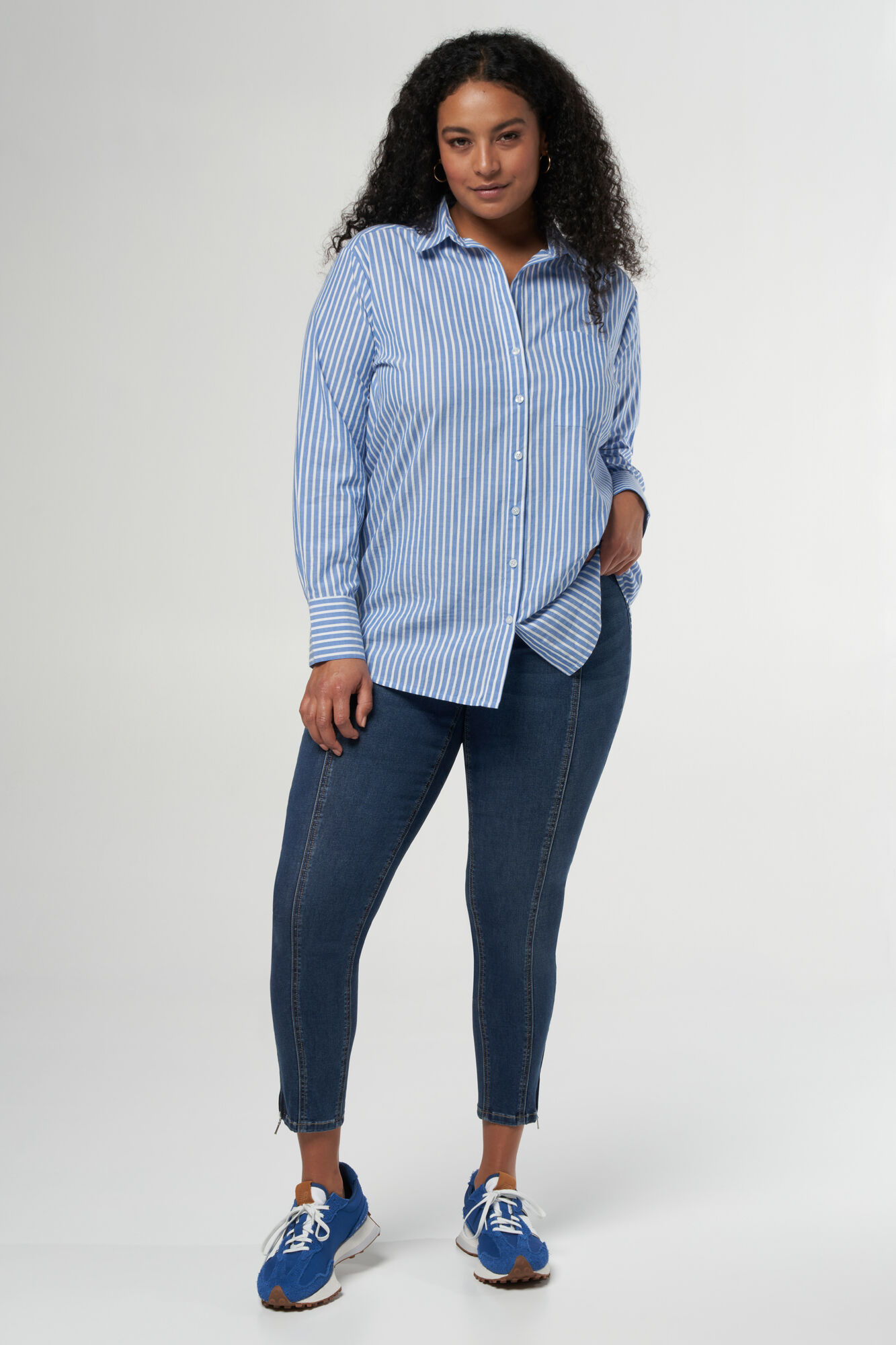 Gestreifte Bluse mit weiter Passform image number 5