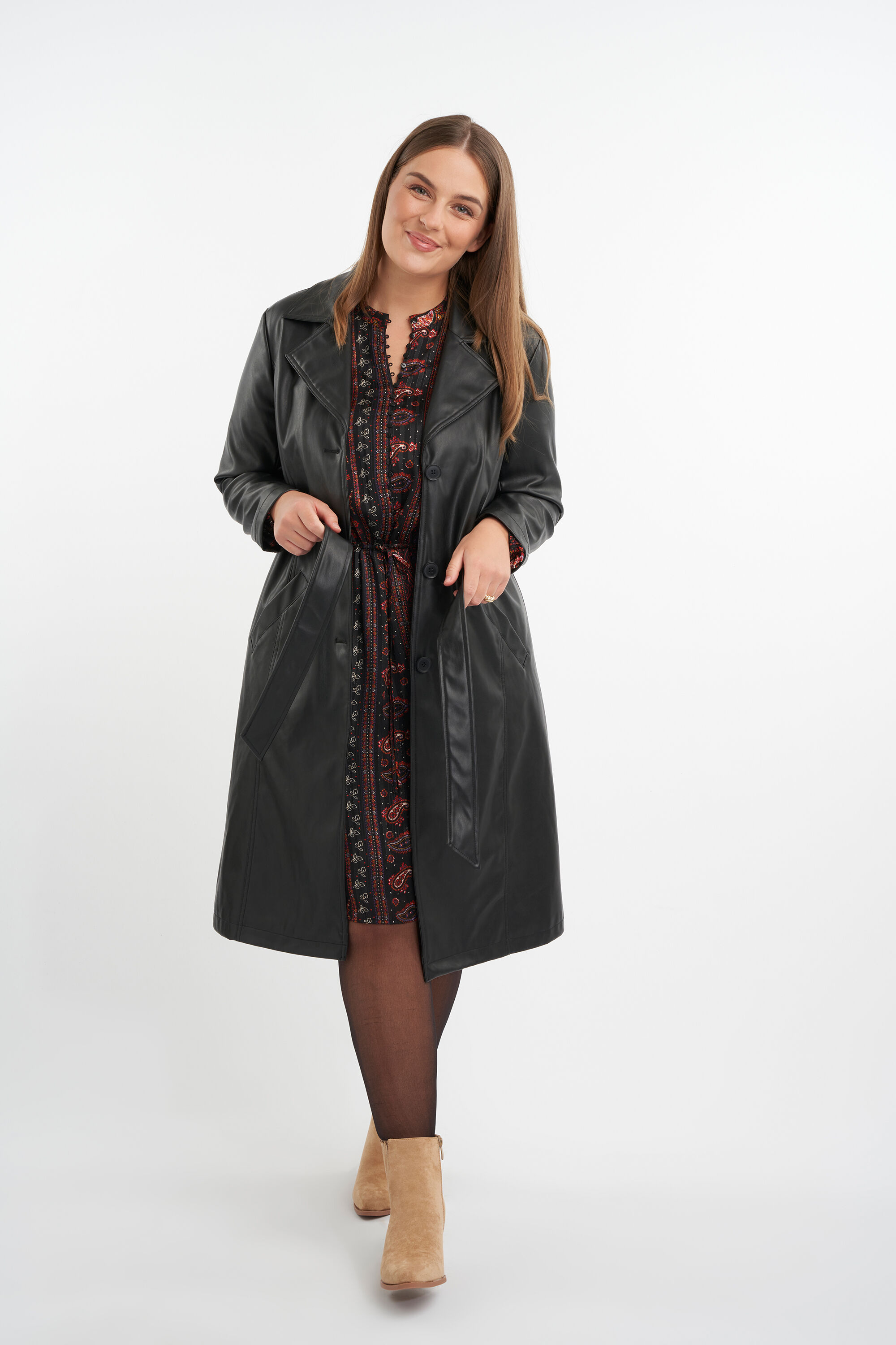 Kunstlederjacke mit G&uuml;rtel image number 7