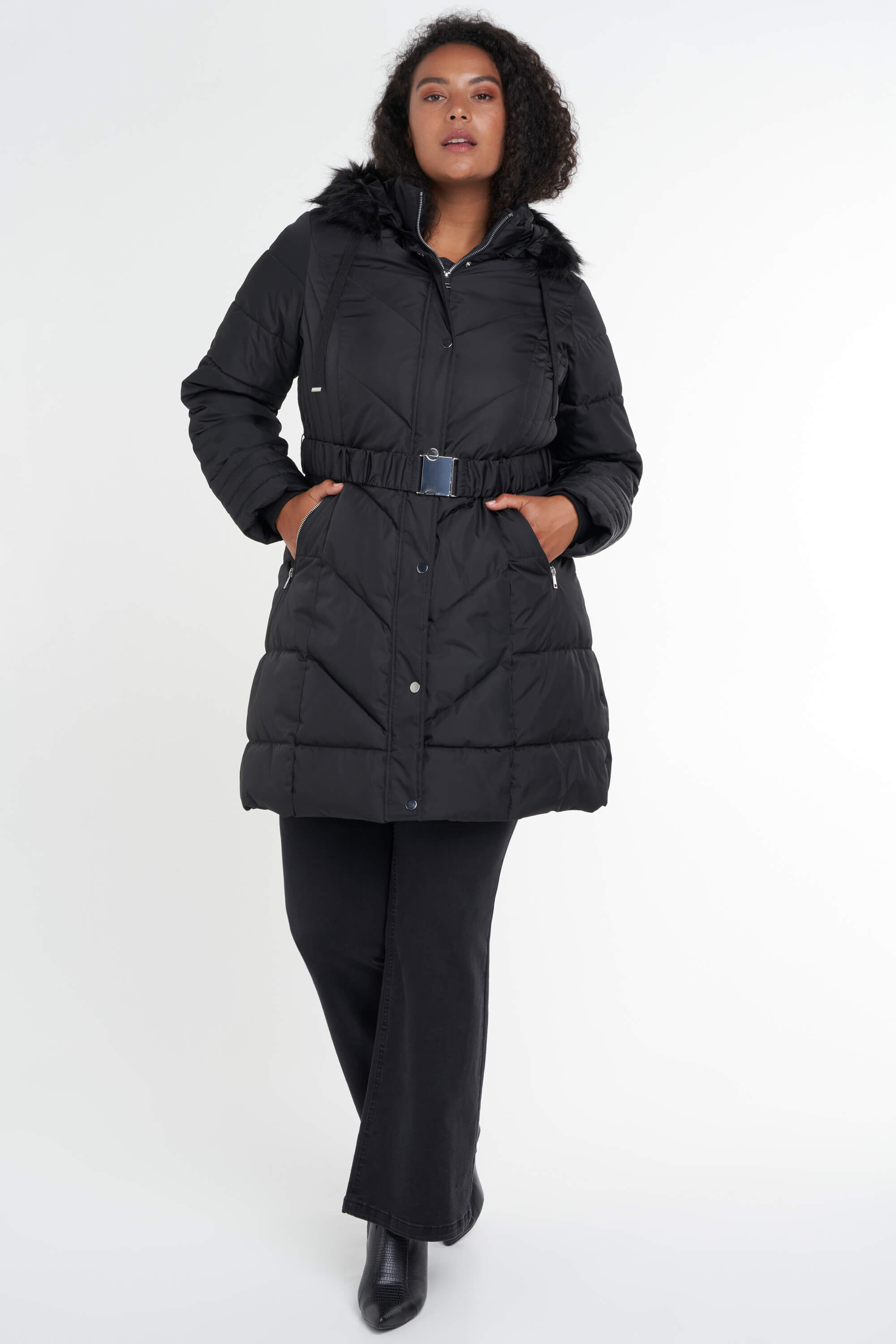 Steppjacke mit G&uuml;rtel image number 6