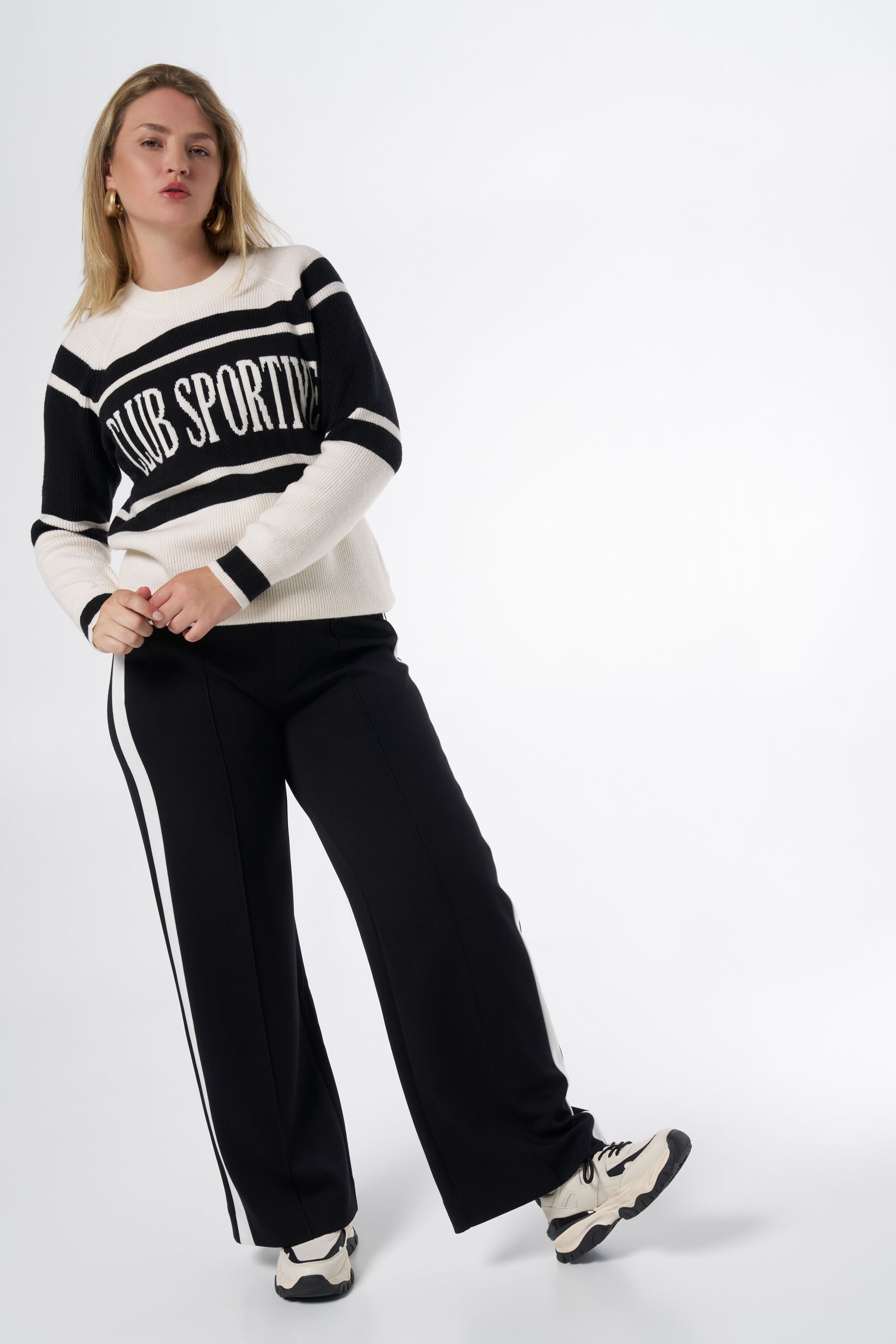 Sportlicher Pullover image number 5
