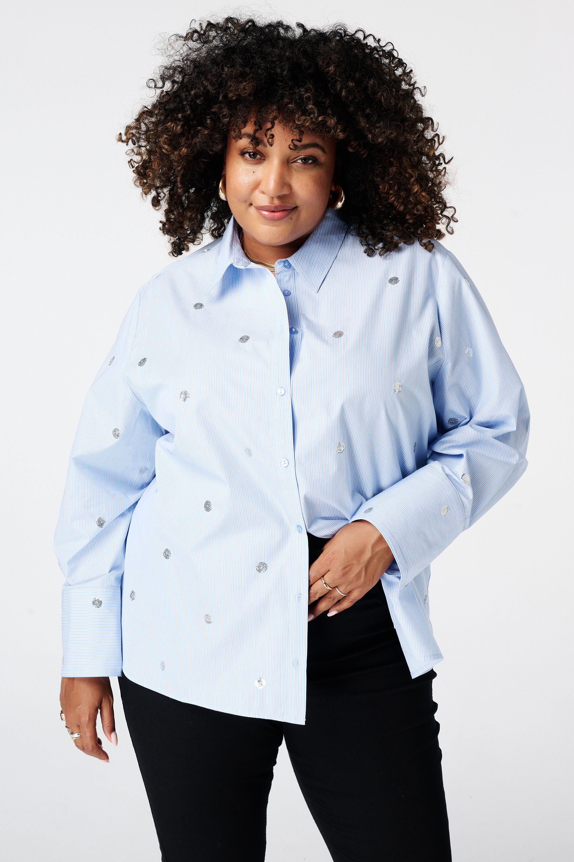 Gestreifte Bluse mit Perlen