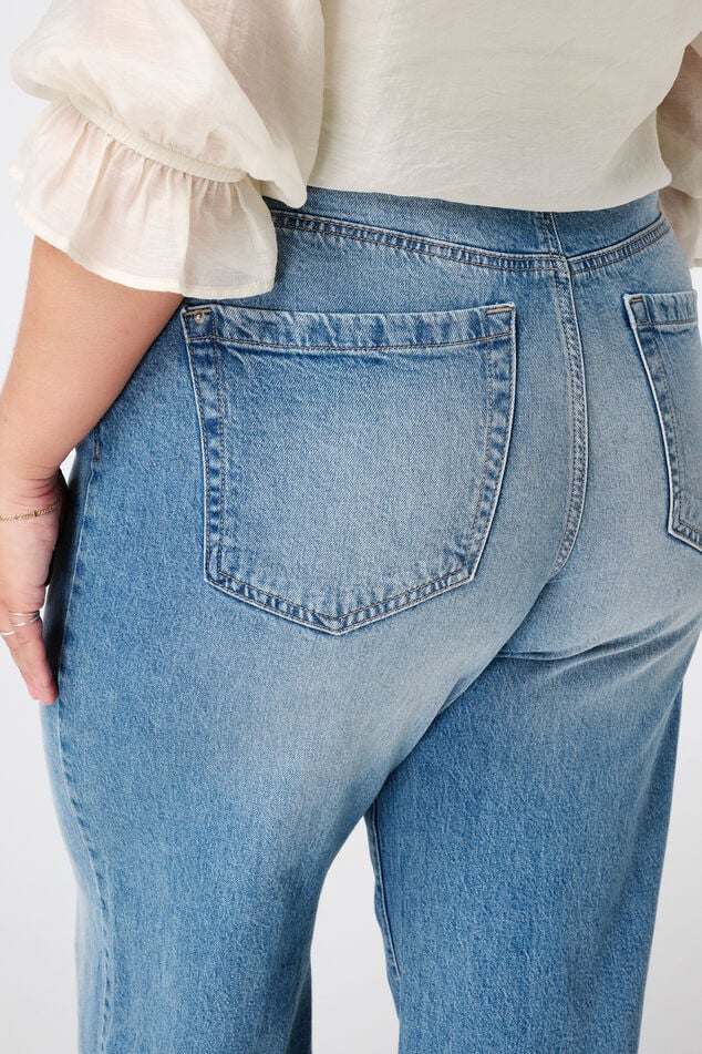 Jeans mit weitem Bein und hoher Taille image number 4