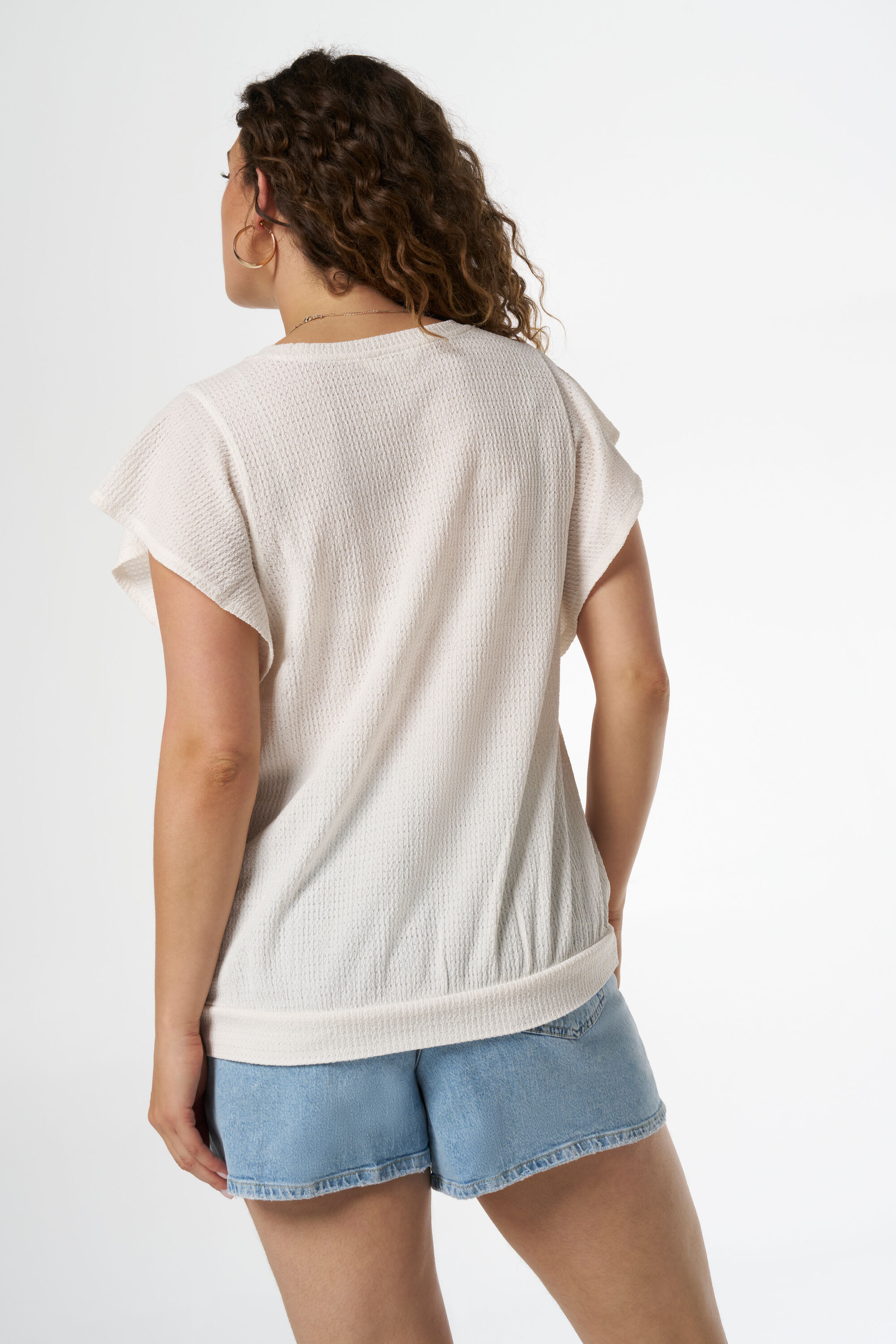 Strukturiertes Oberteil mit V-Ausschnitt image number 3