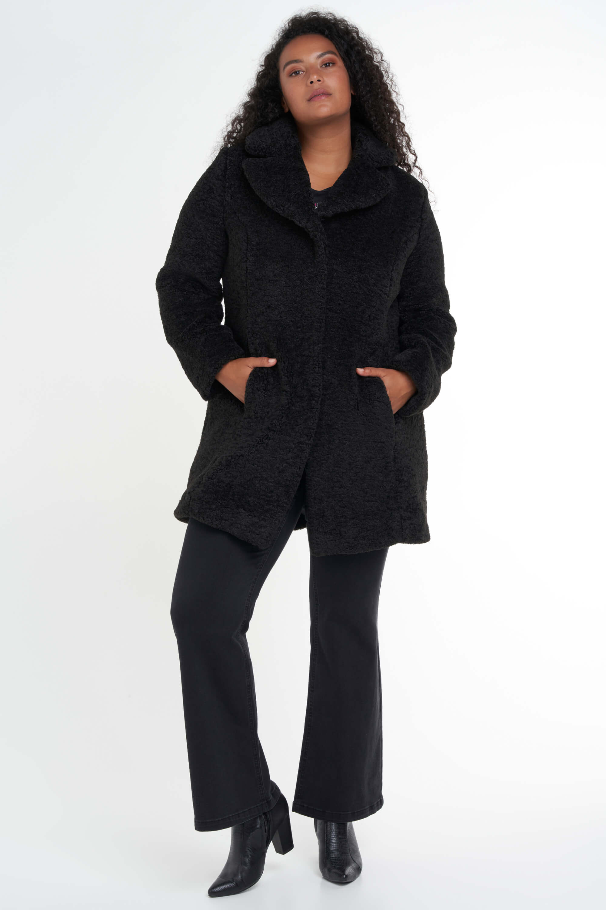 Langer Mantel image number 6