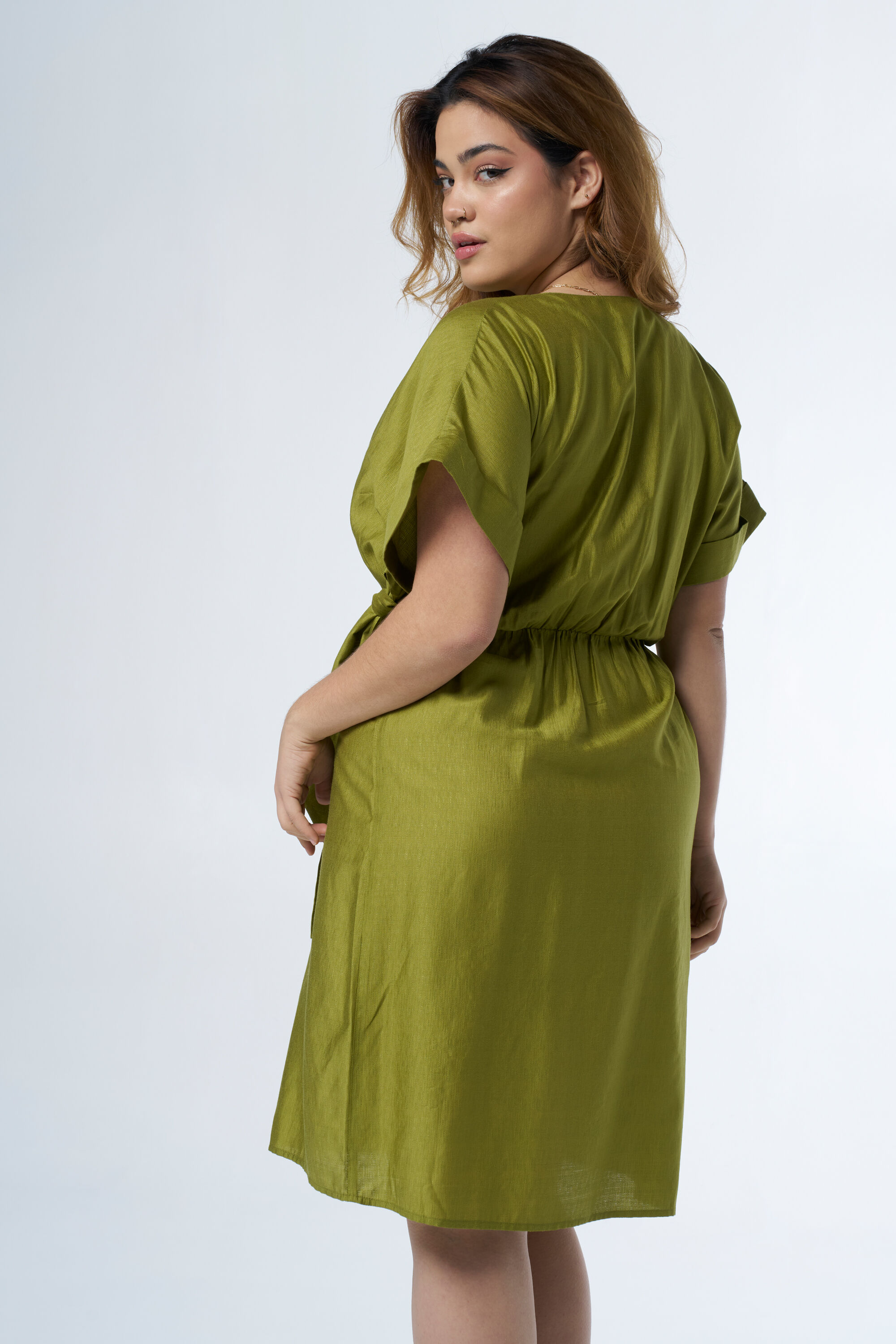 Kleid mit Schleifendetail image number 3