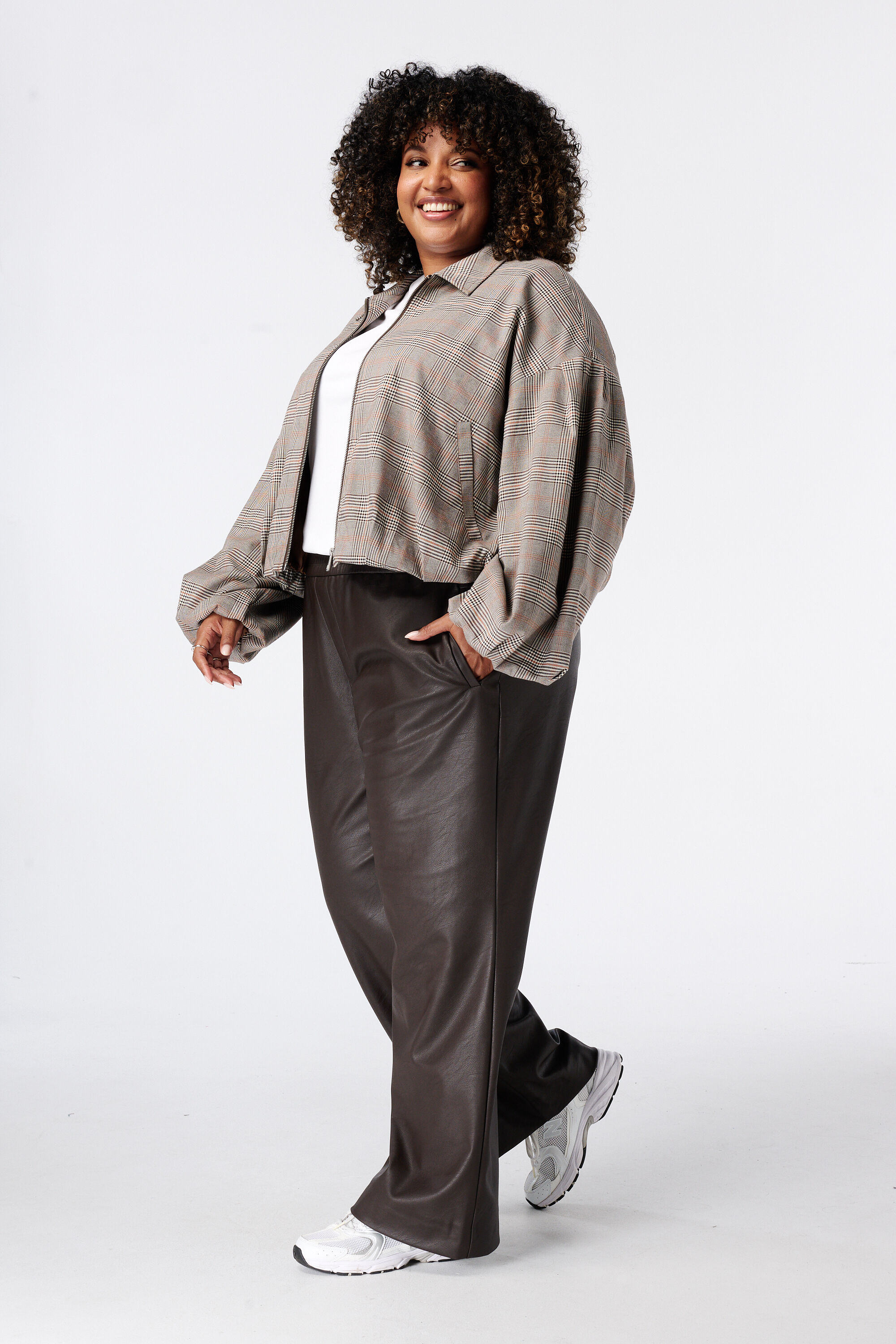 Karierte Bomberjacke image number 5
