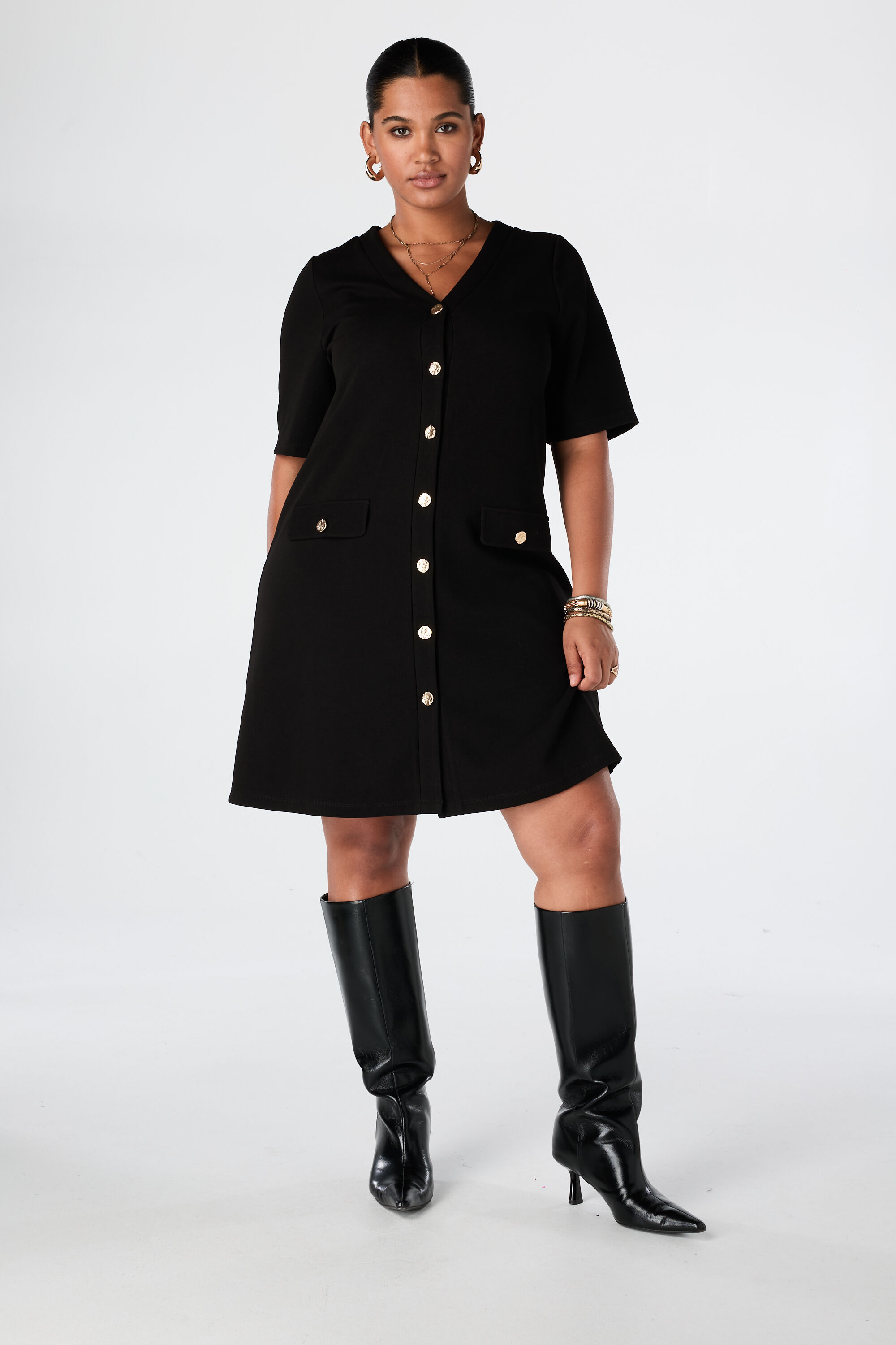 Kleid mit Knopfverschluss image number 5
