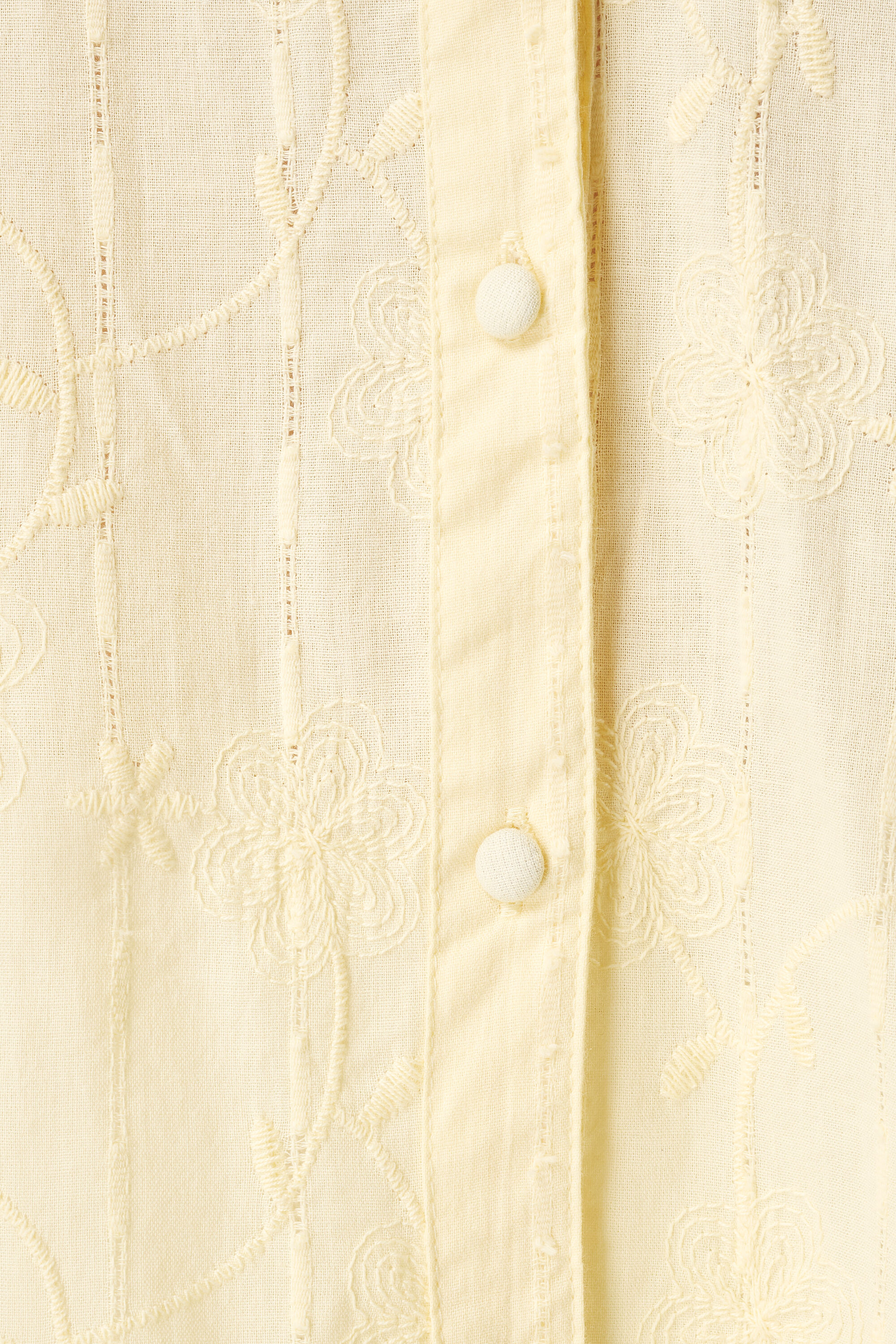 Bluse mit kurzen &Auml;rmeln image number 6