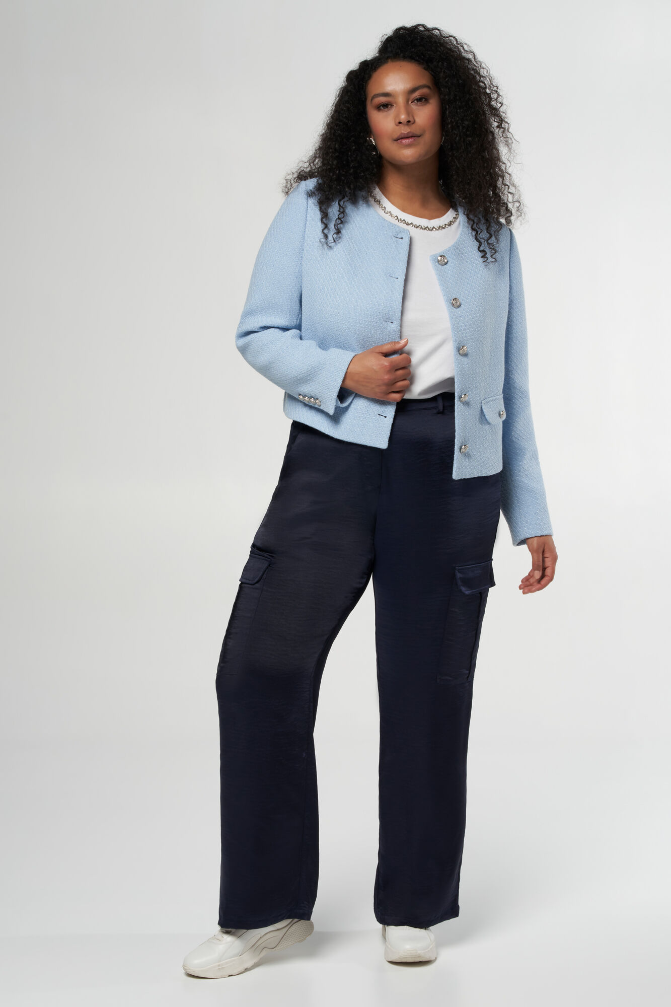 Kurze Tweed-Jacke mit Metallkn&ouml;pfen image number 5