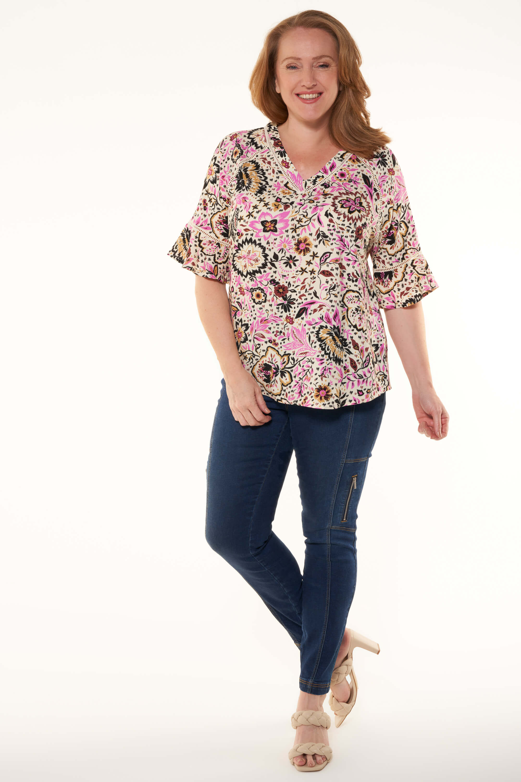 Bluse mit gestickten Details  image number 3