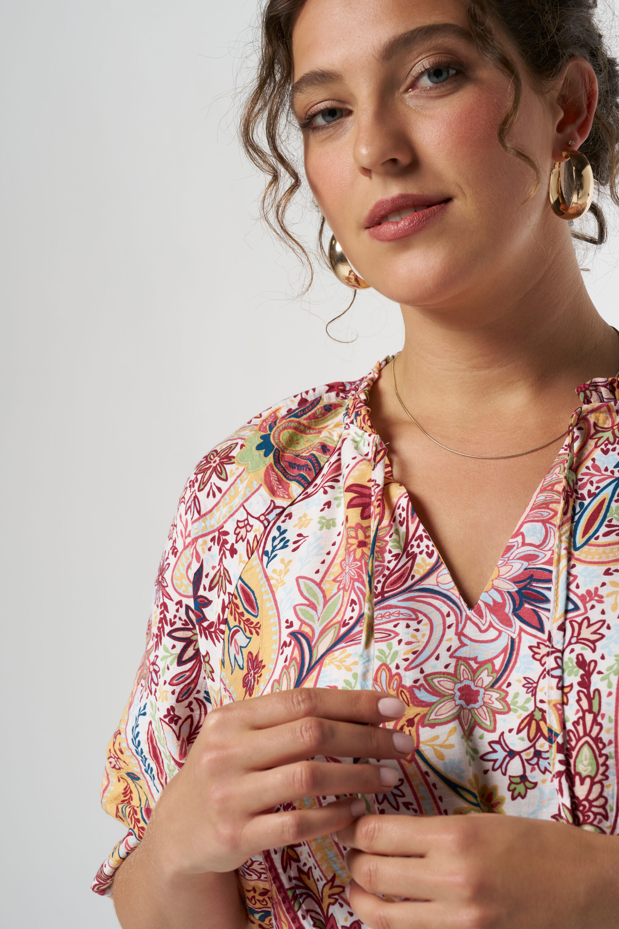 Ma&szlig;geschneidertes Kleid image number 4