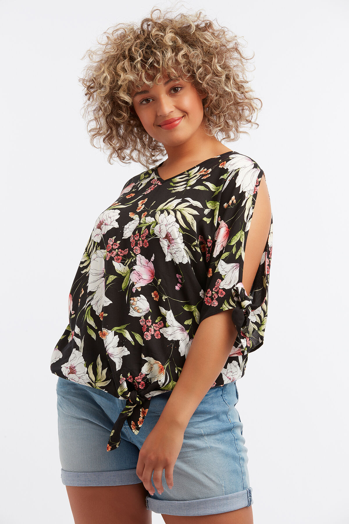 Bluse mit Knopfelement image number 3