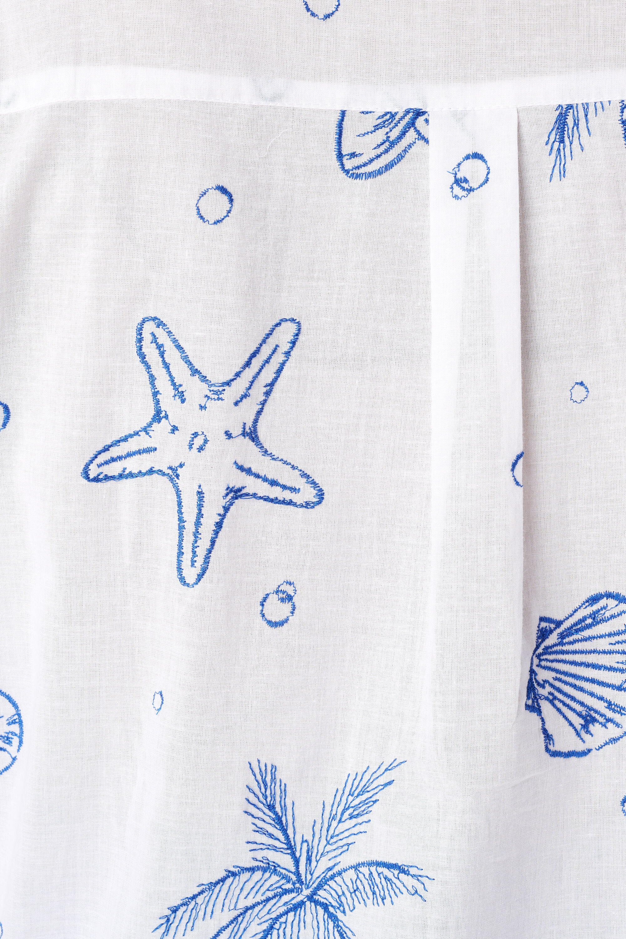 Bluse mit tropischem Print image number 6