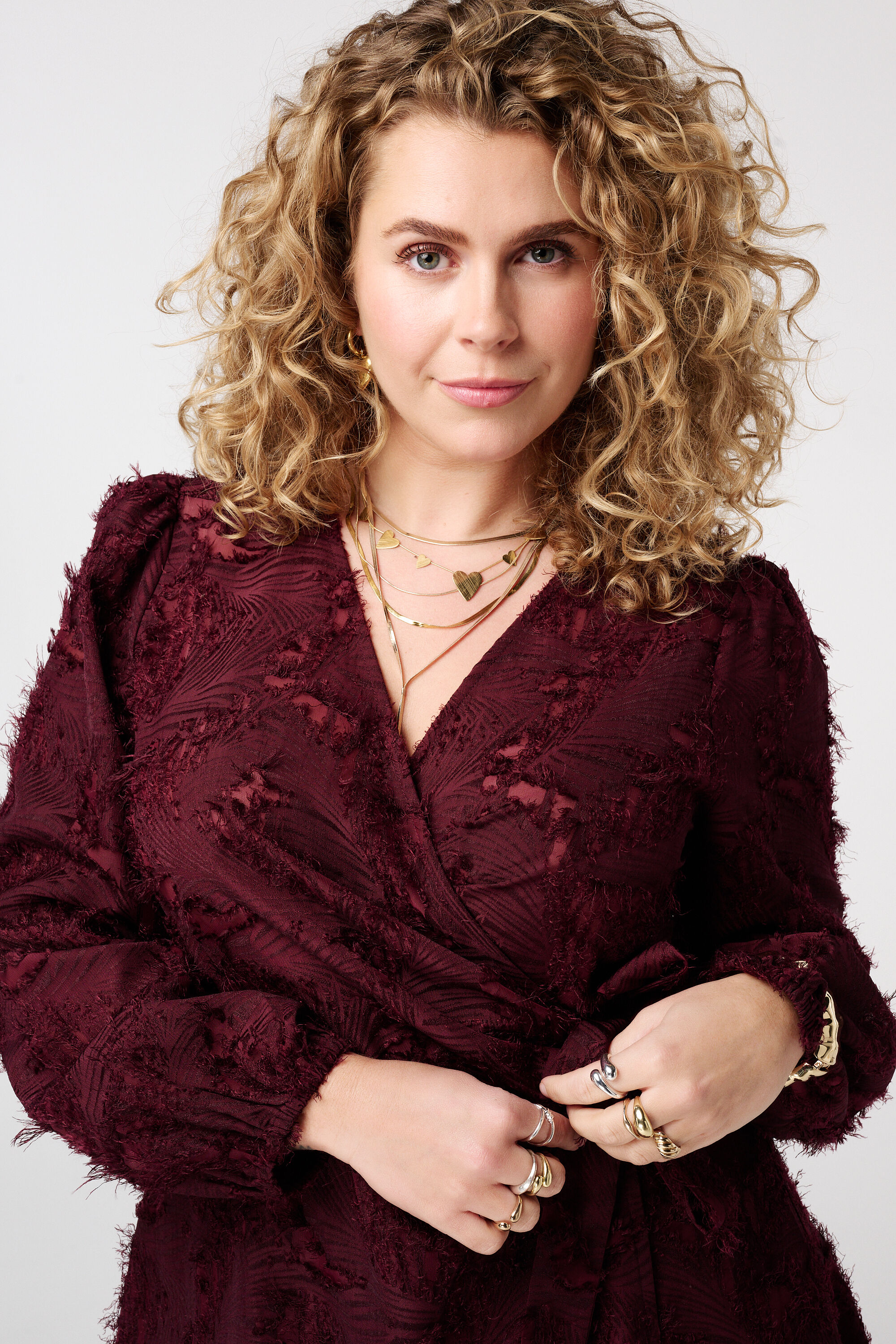 Kleid mit Spitzenstruktur und Wickeloptik image number 4