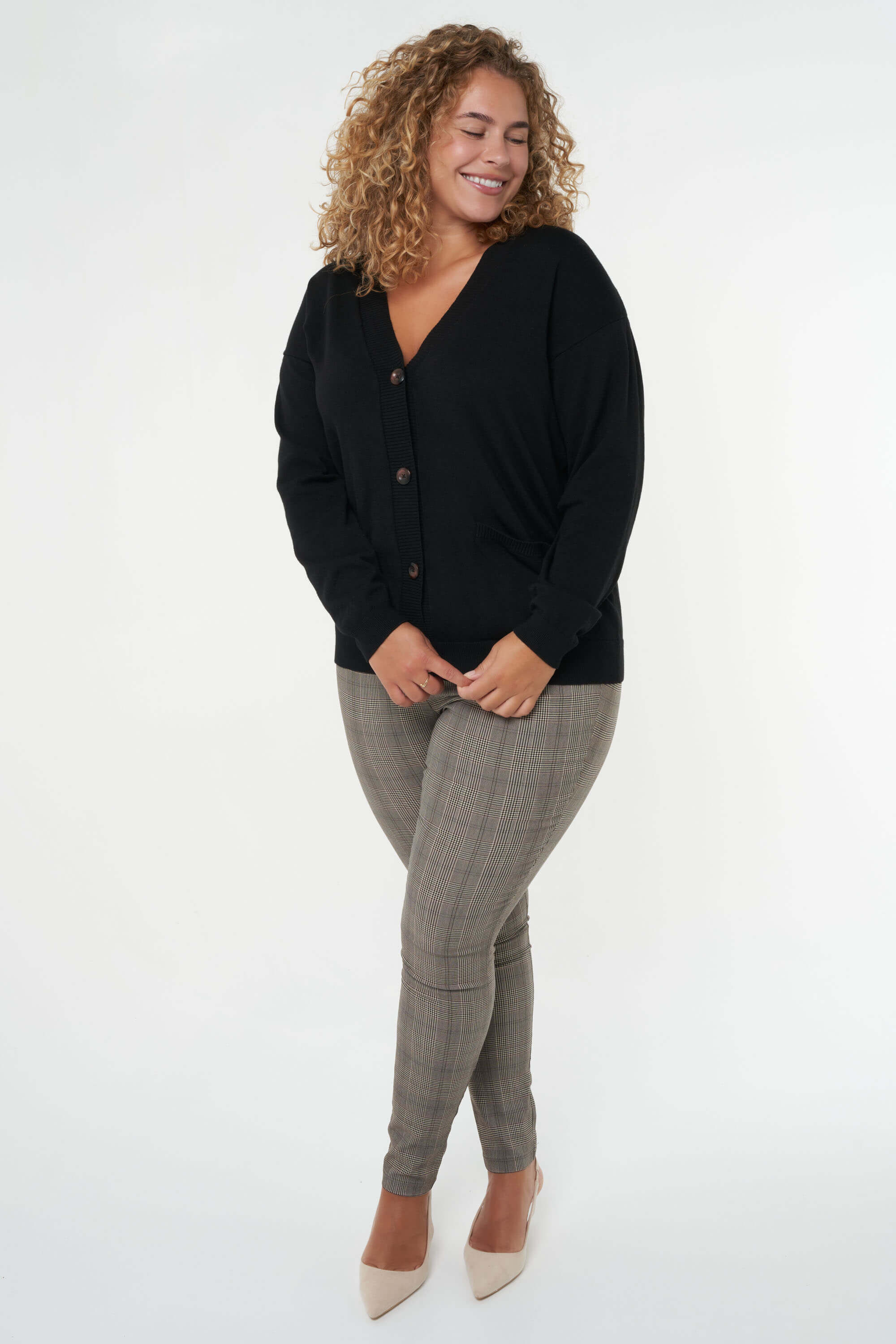 Strick-Cardigan mit Kn&ouml;pfen  image number 6