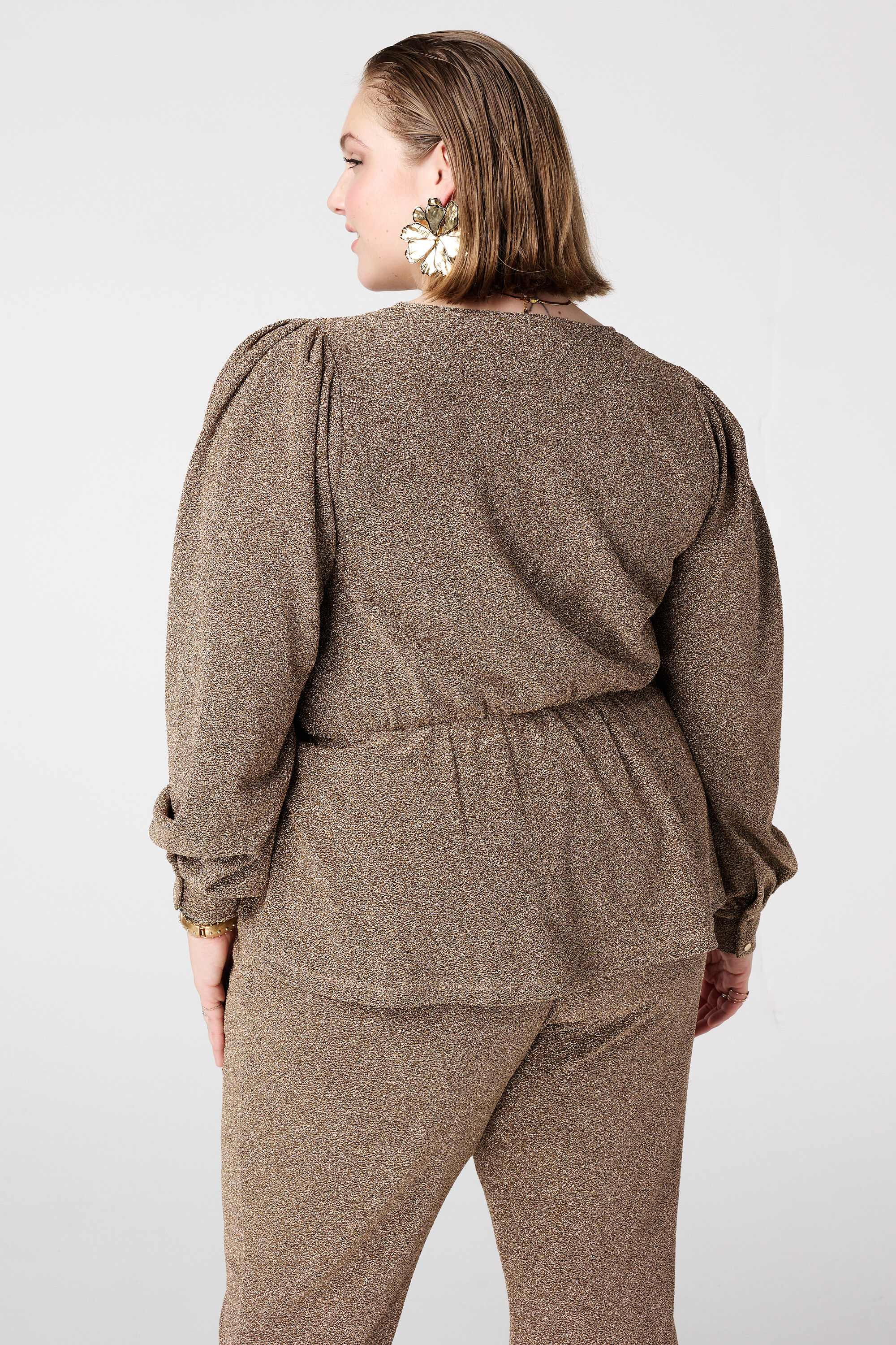 Glitzer-Top im Wickeloptik image number 3