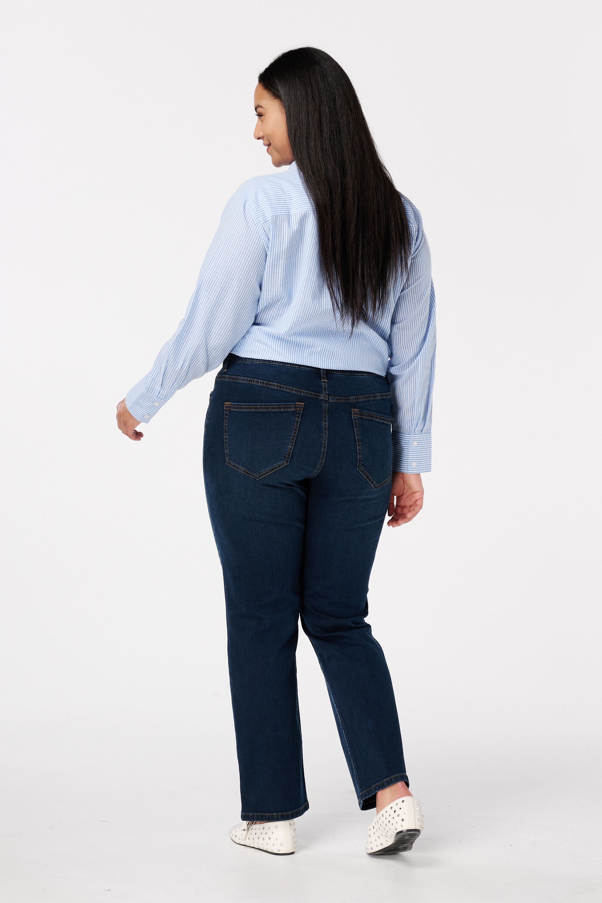 Jeans mit geradem Bein LILY image number 3