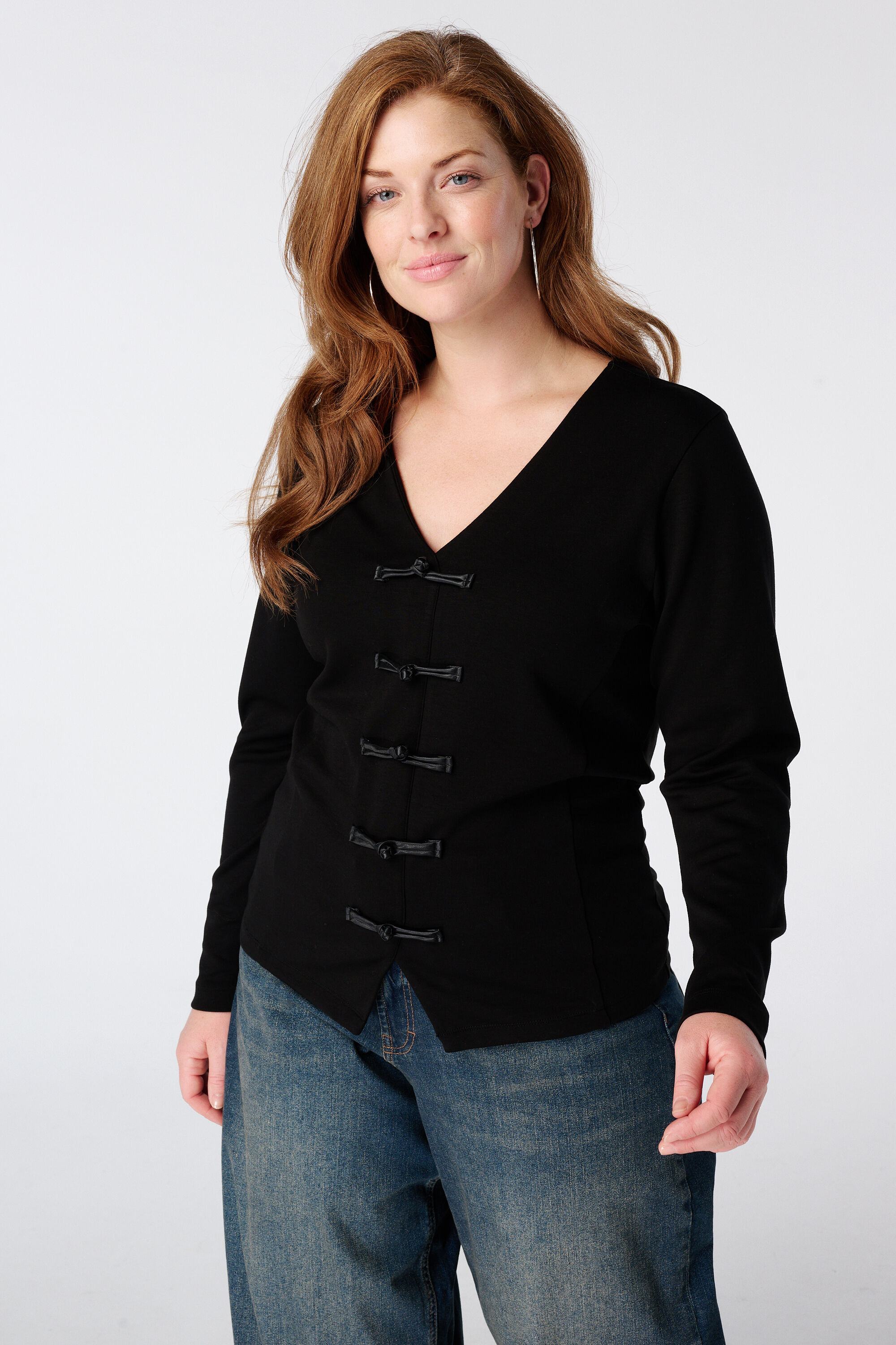 Top mit elegantem Verschluss image number 0