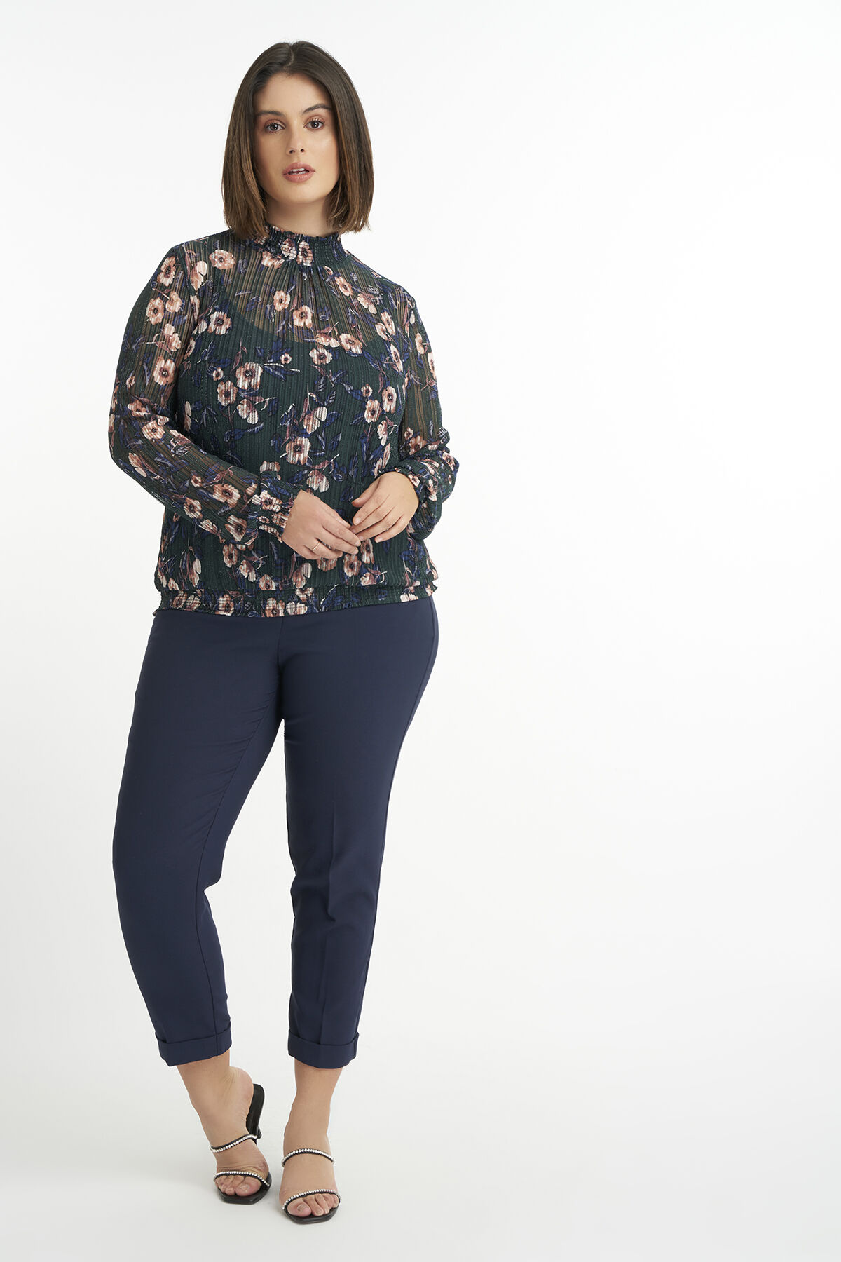 Top mit Stehkragen image number 5