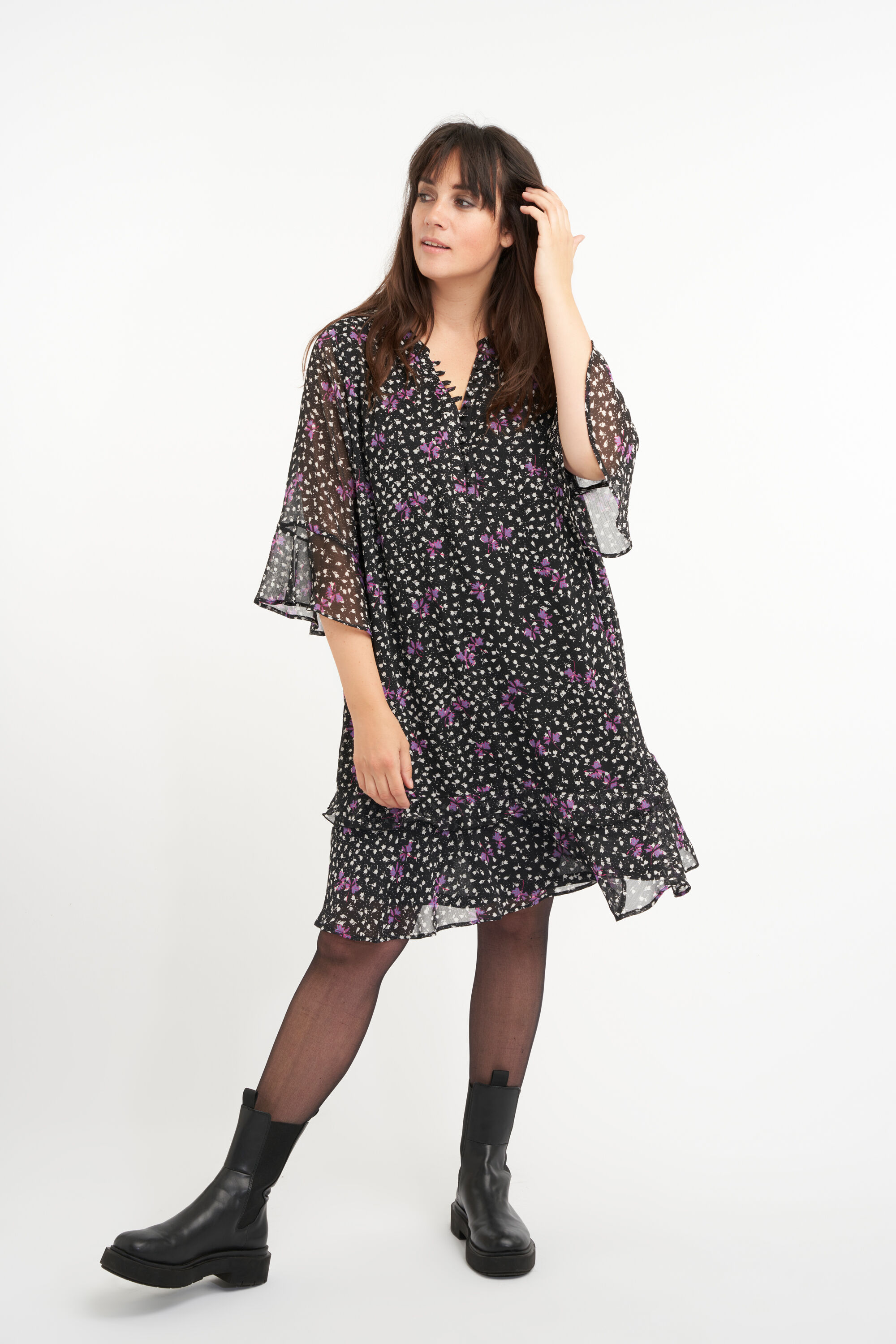 Kleid mit R&uuml;schen und Print  image number 6