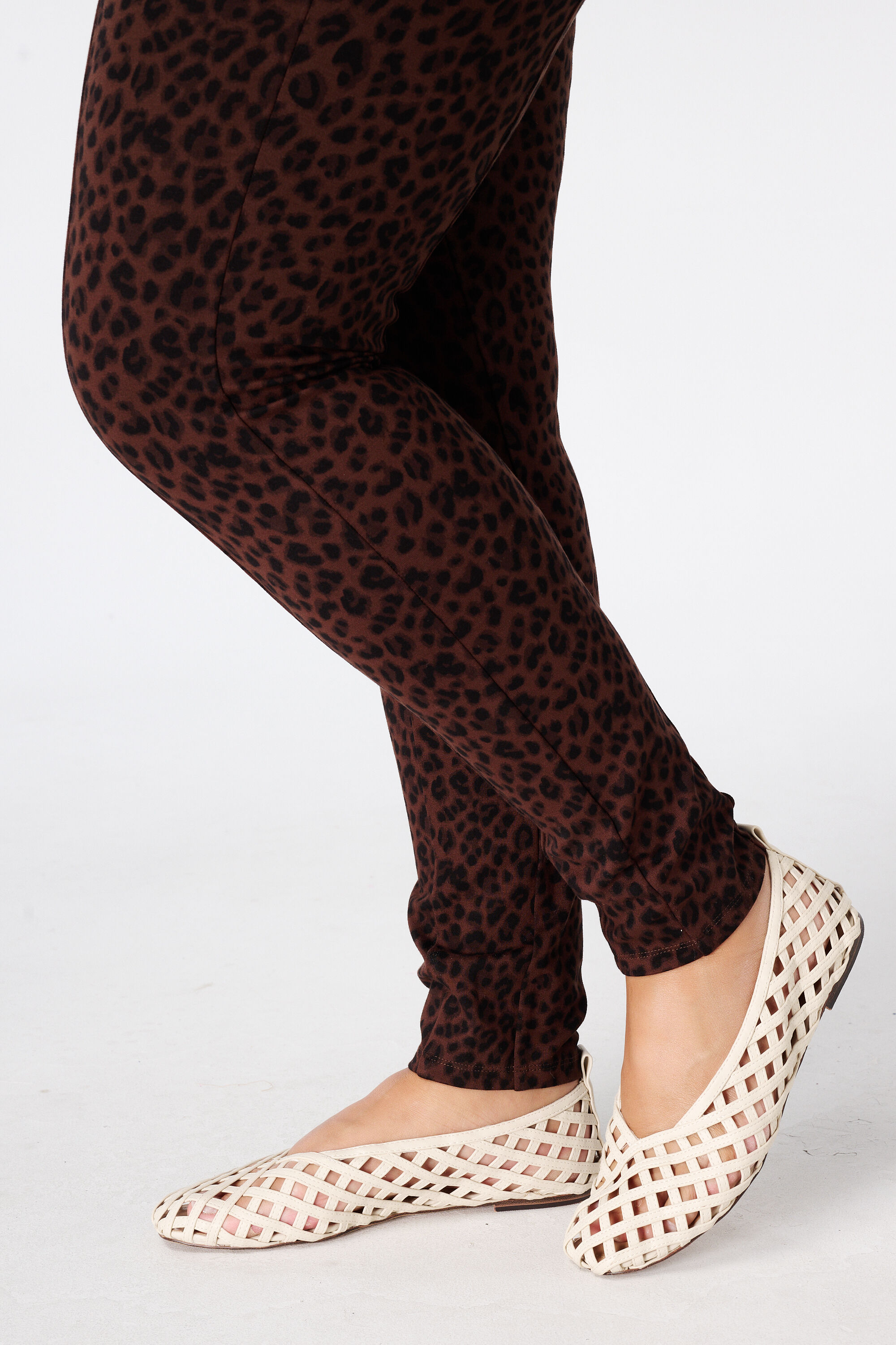 Leggings mit Animalprint image number 4