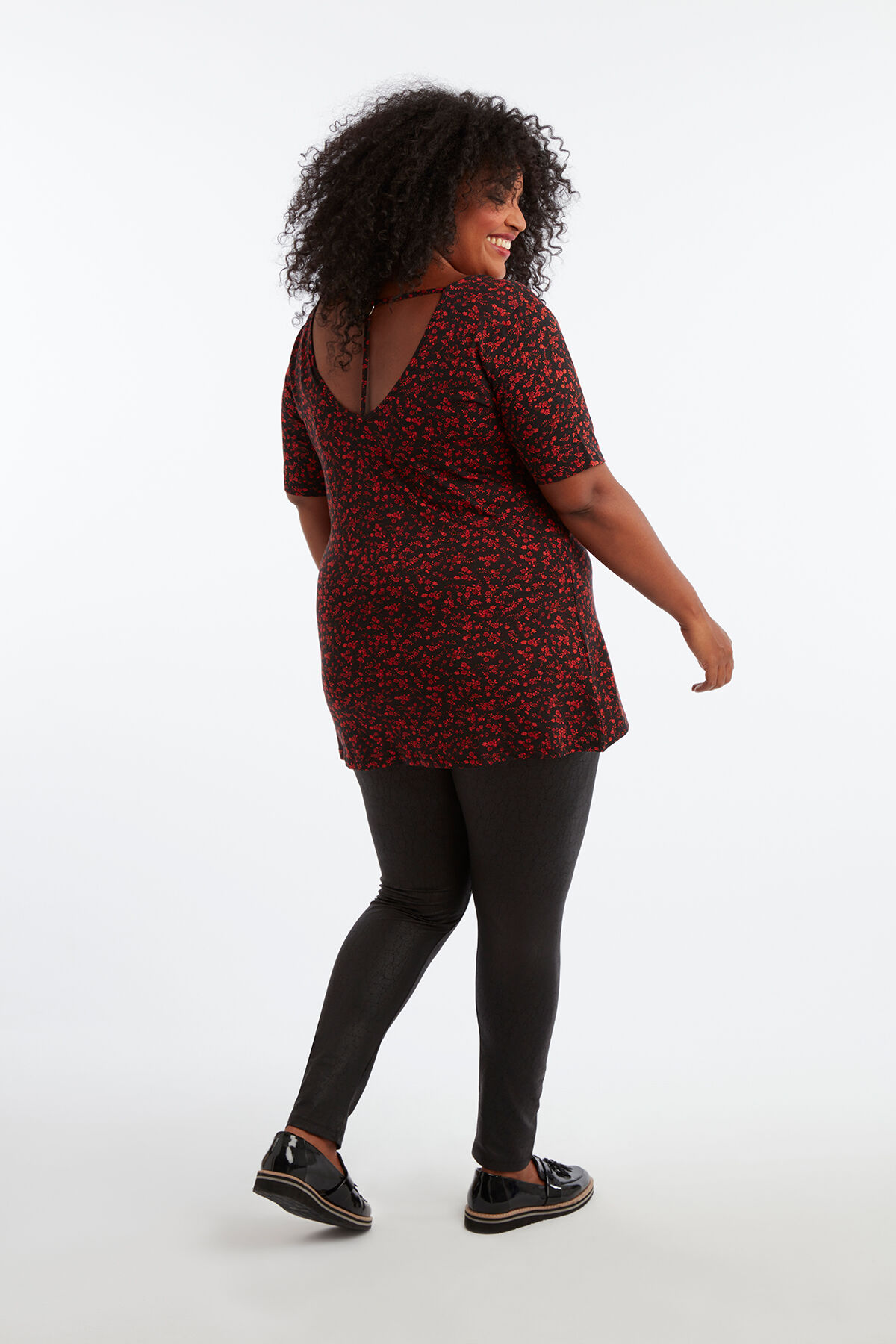 Leggings im Wet-Look mit Schlangen-Print image number 3