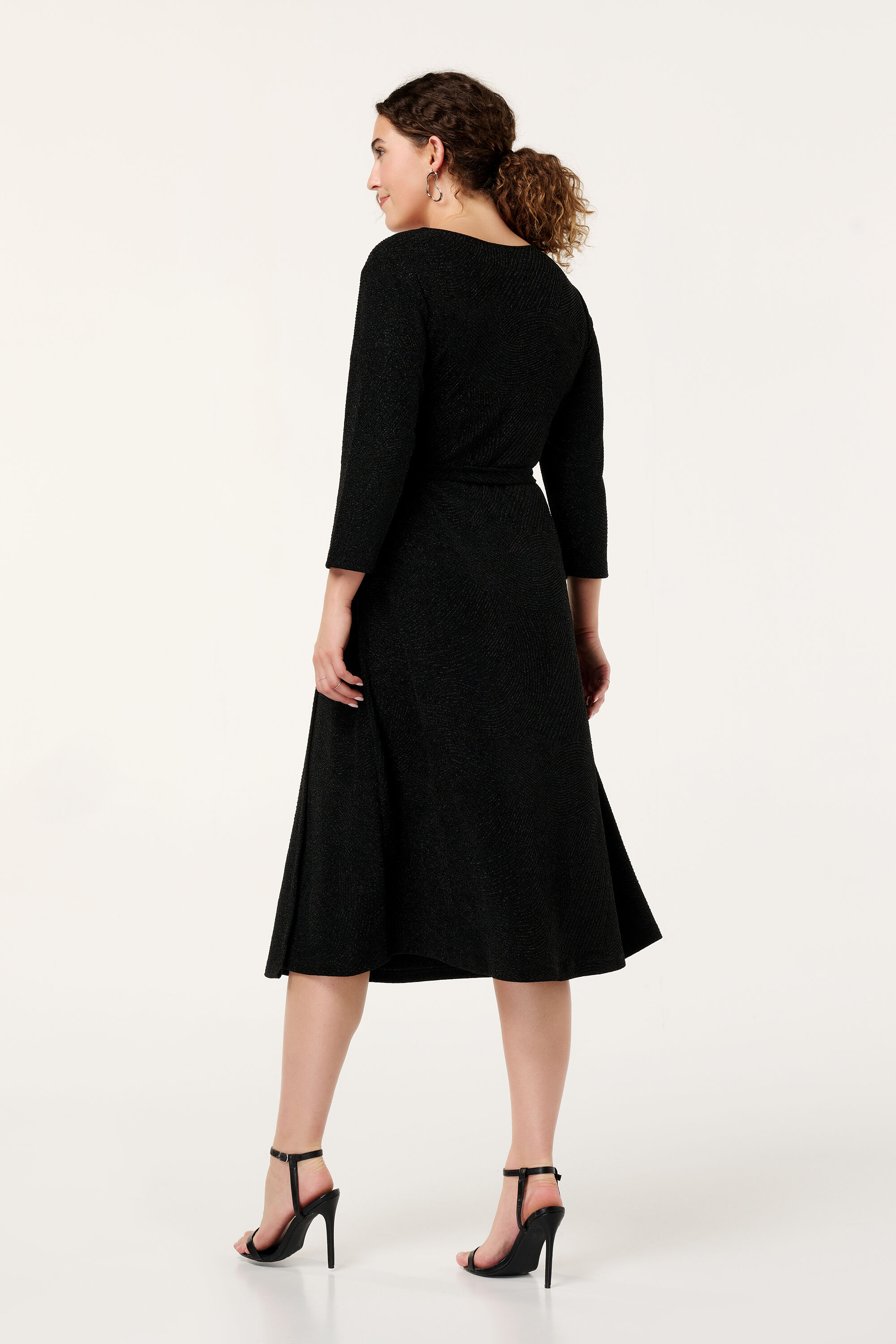 Midikleid mit Glitzerdetails image number 3