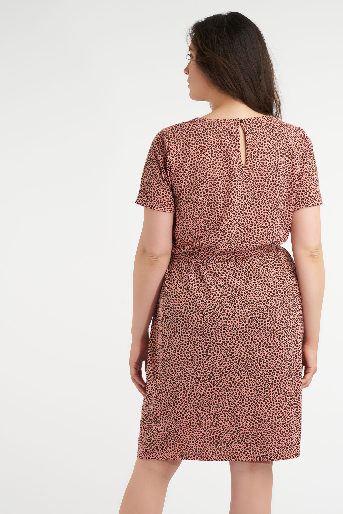 Kleid mit Bindeg&uuml;rtel image number 4