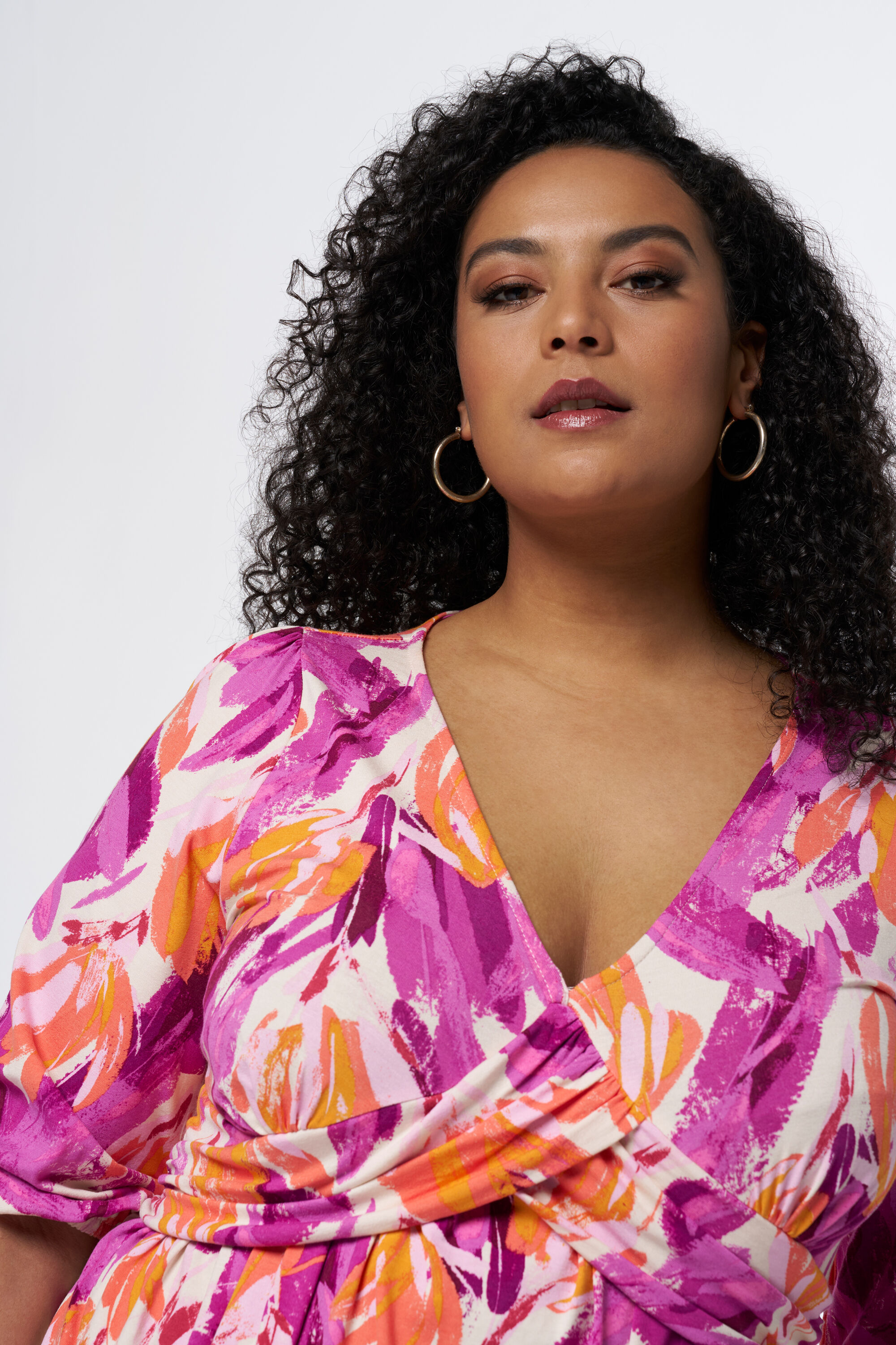 Midikleid mit auff&auml;lligem Print  image number 5