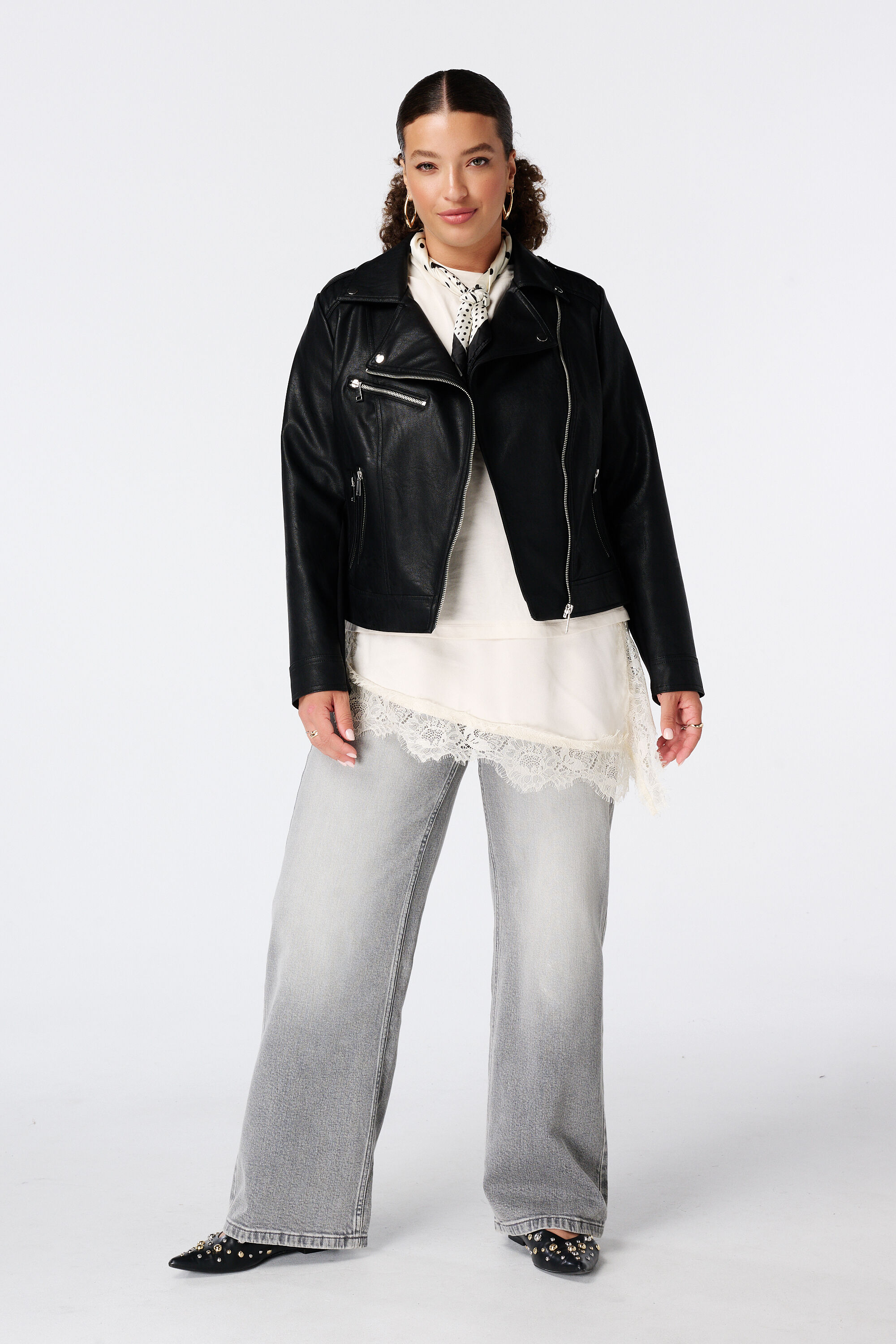 Lederlook-Jacke Jacke mit silbernen Verzierungen  image number 5