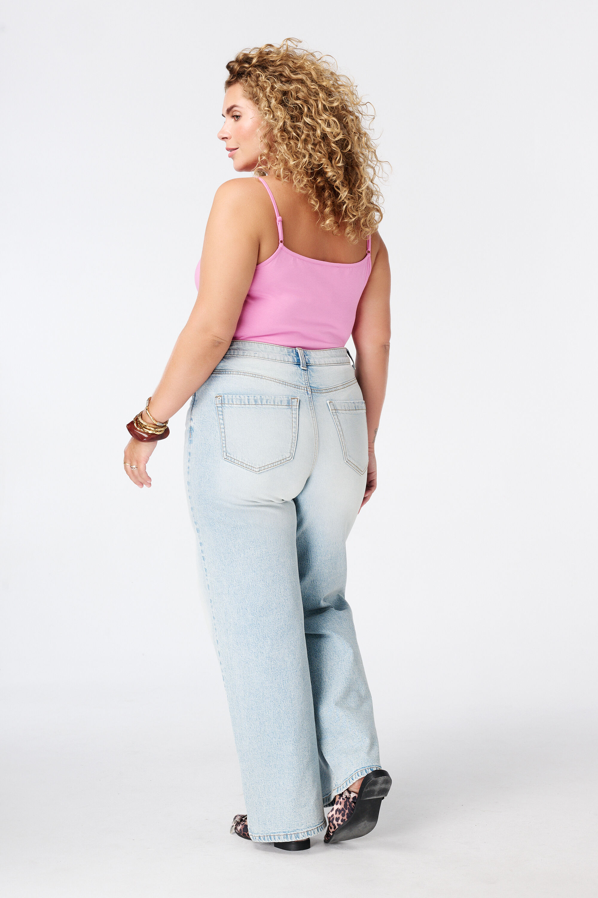 Jeans mit weitem Bein und hoher Taille image number 3