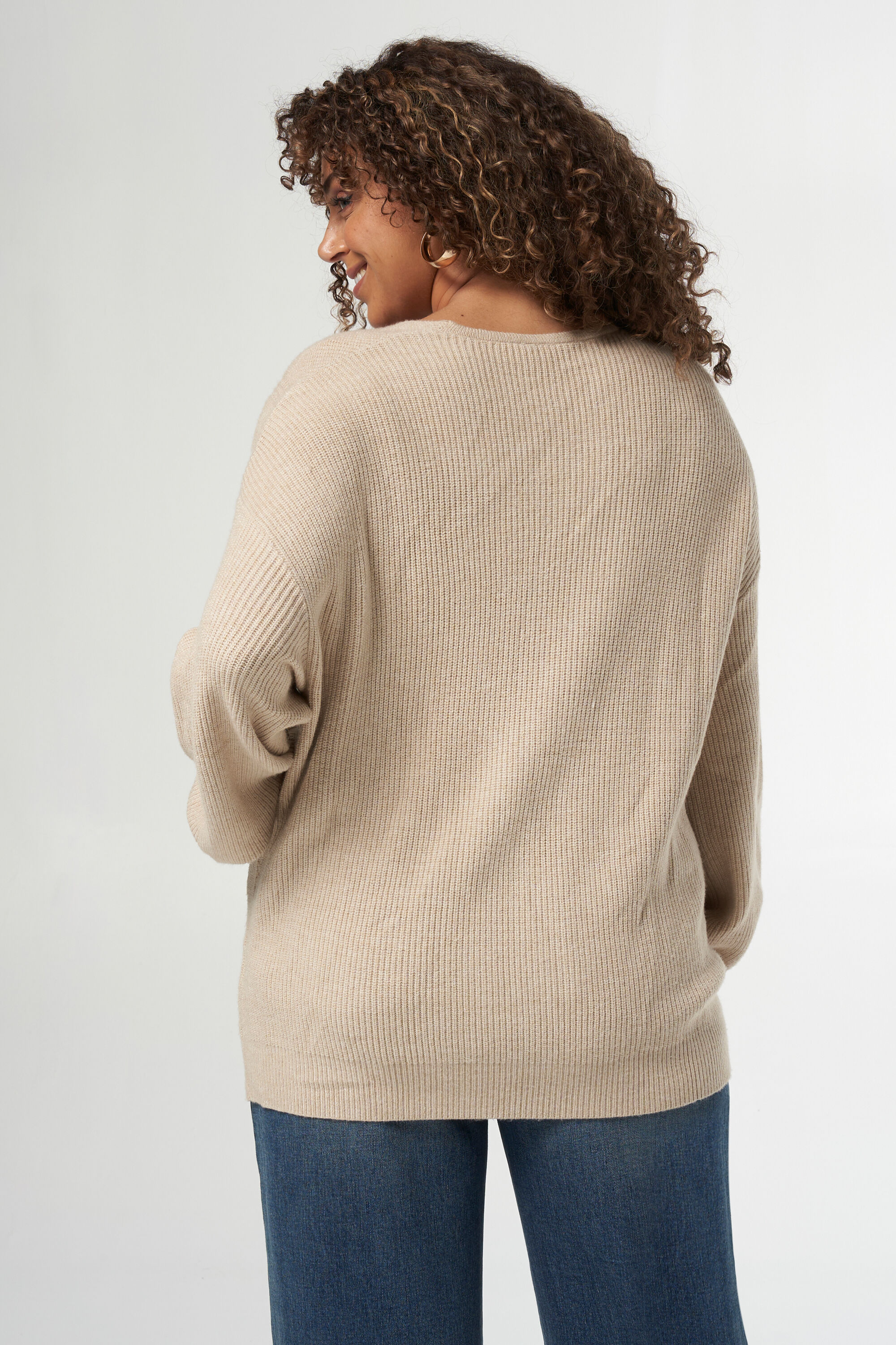 Pullover mit V-Ausschnitt  image number 3