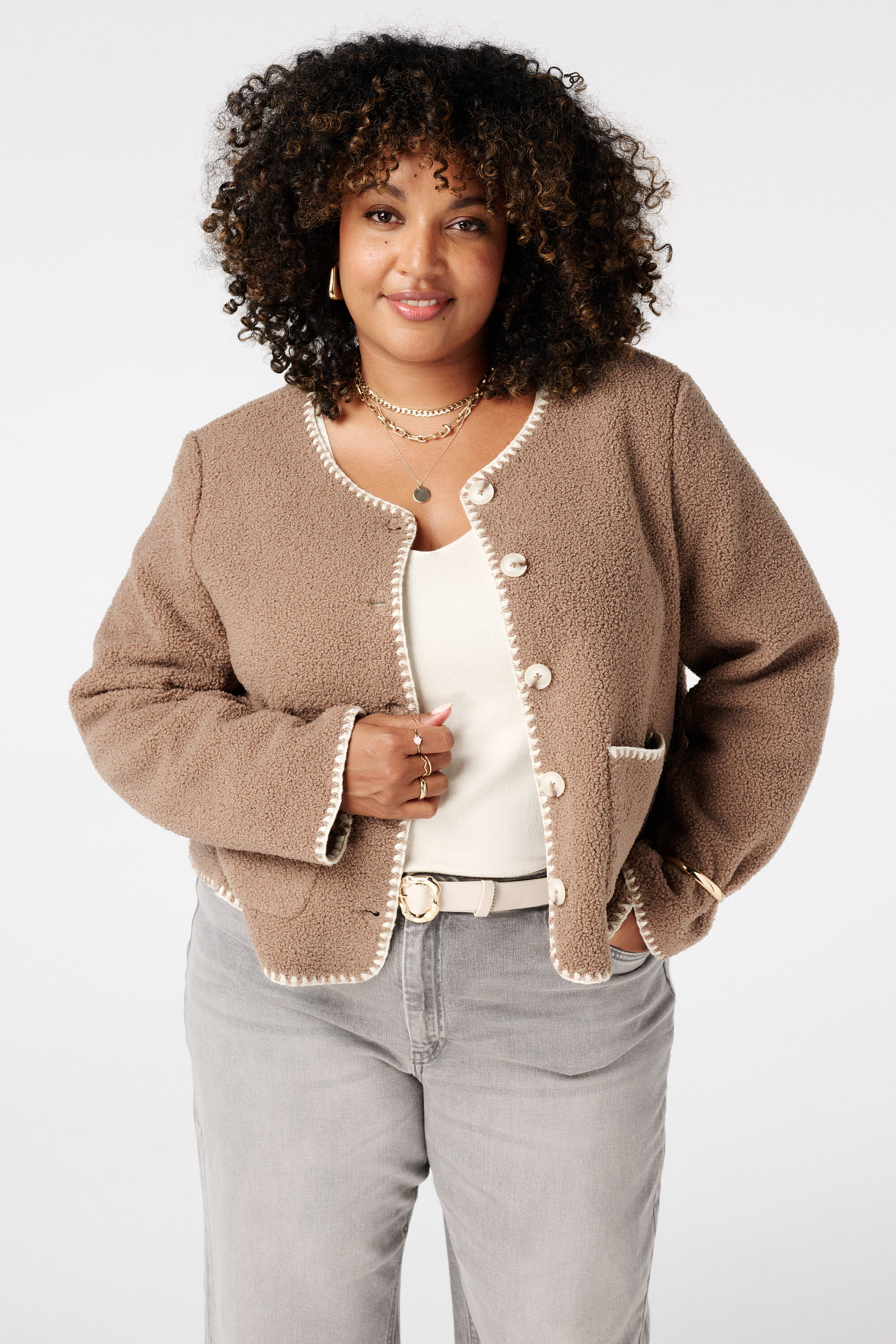 Teddyjacke mit Ziern&auml;hten und Knopfverschluss