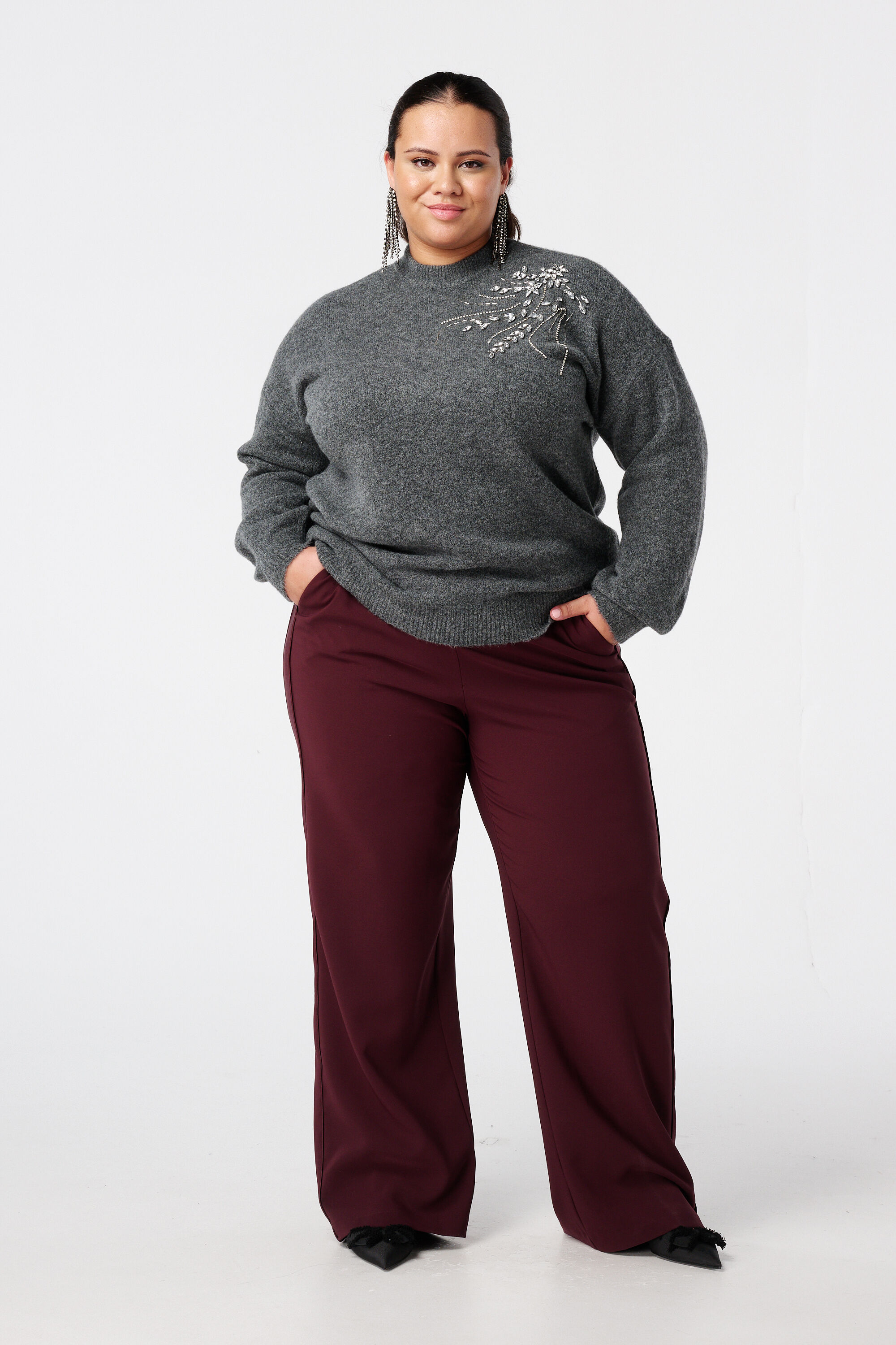 Strickpullover mit Perlenprint image number 5