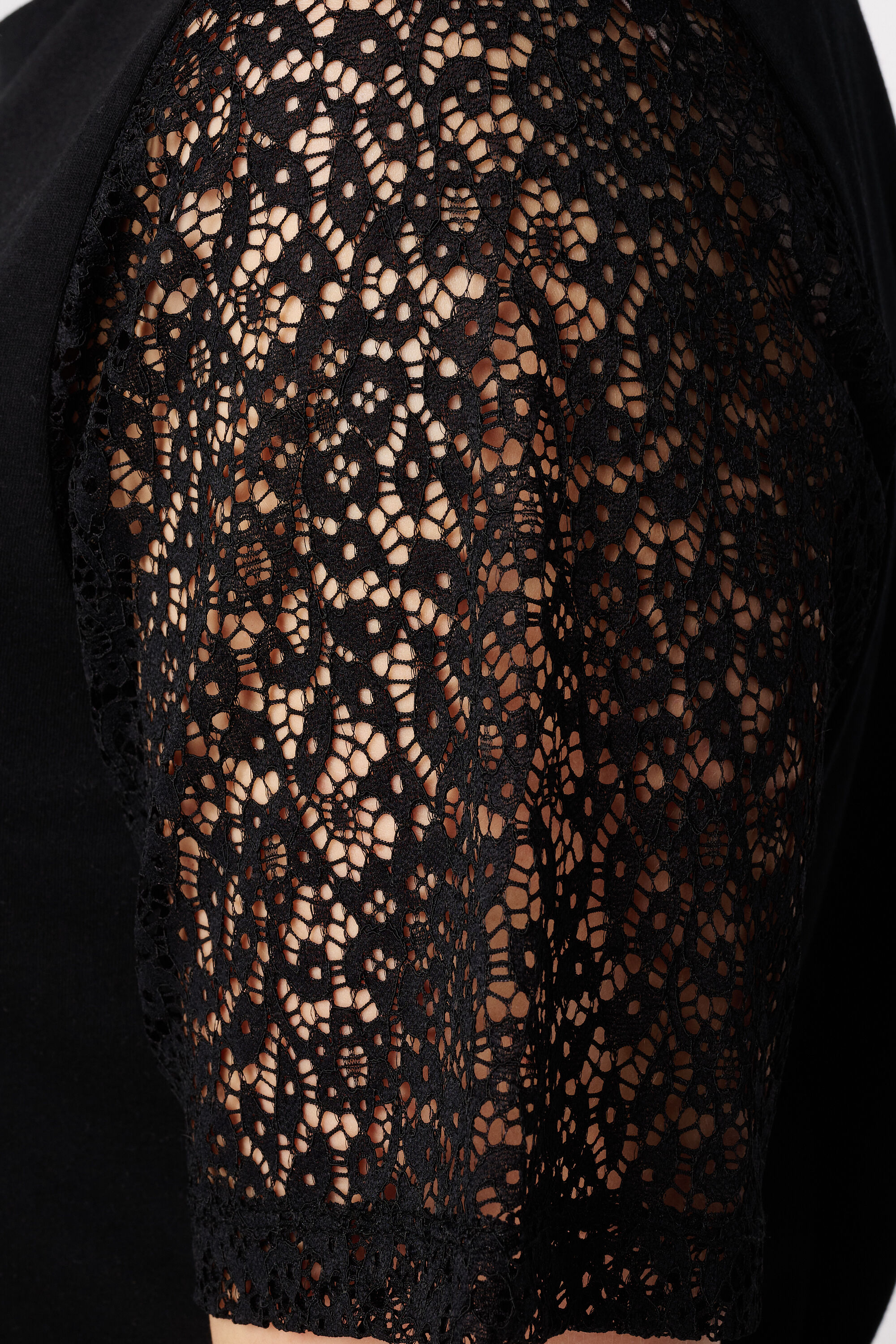 T-Shirt mit Spitzen&auml;rmeln image number 6