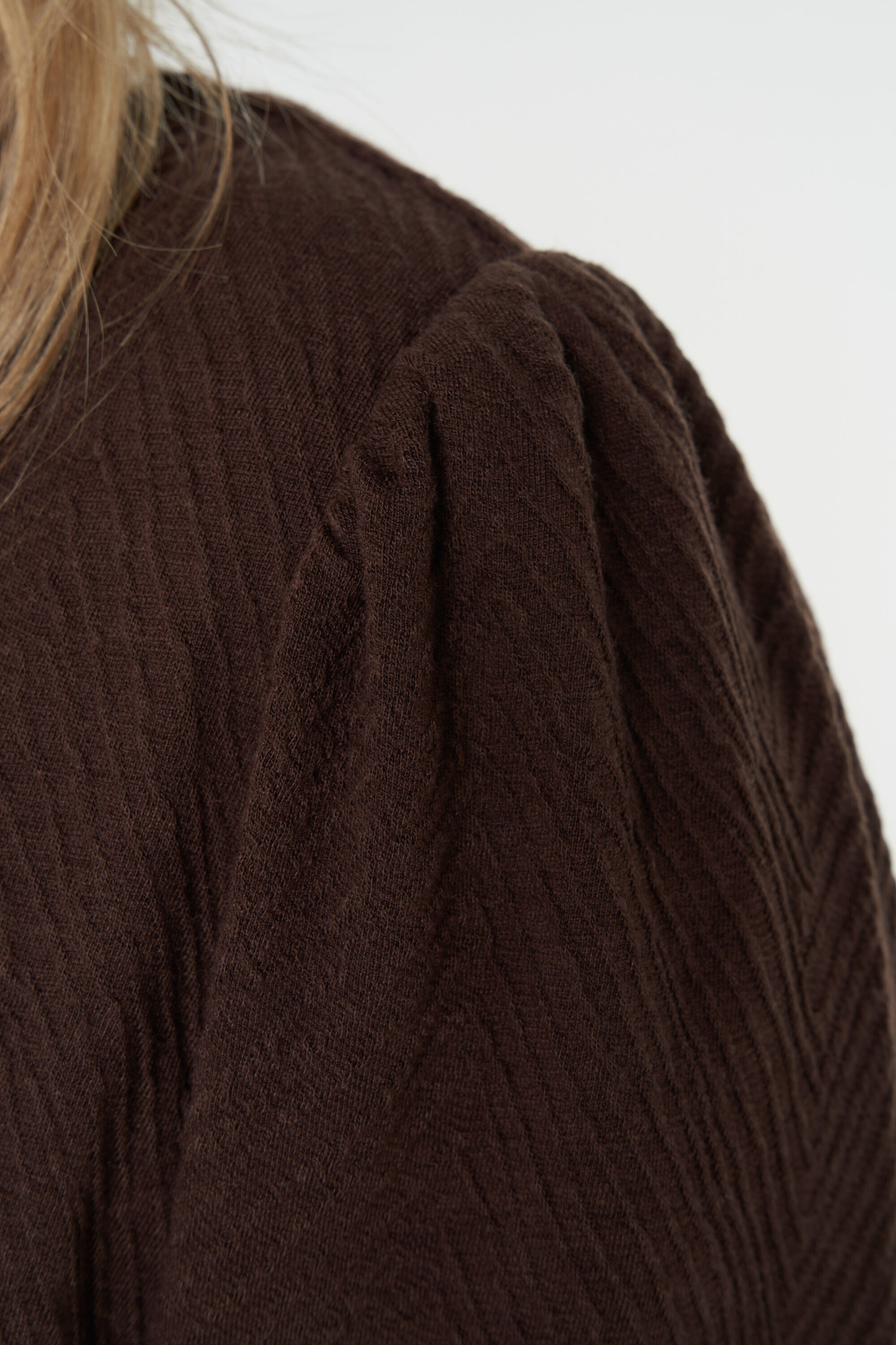 Strukturiertes Top image number 4