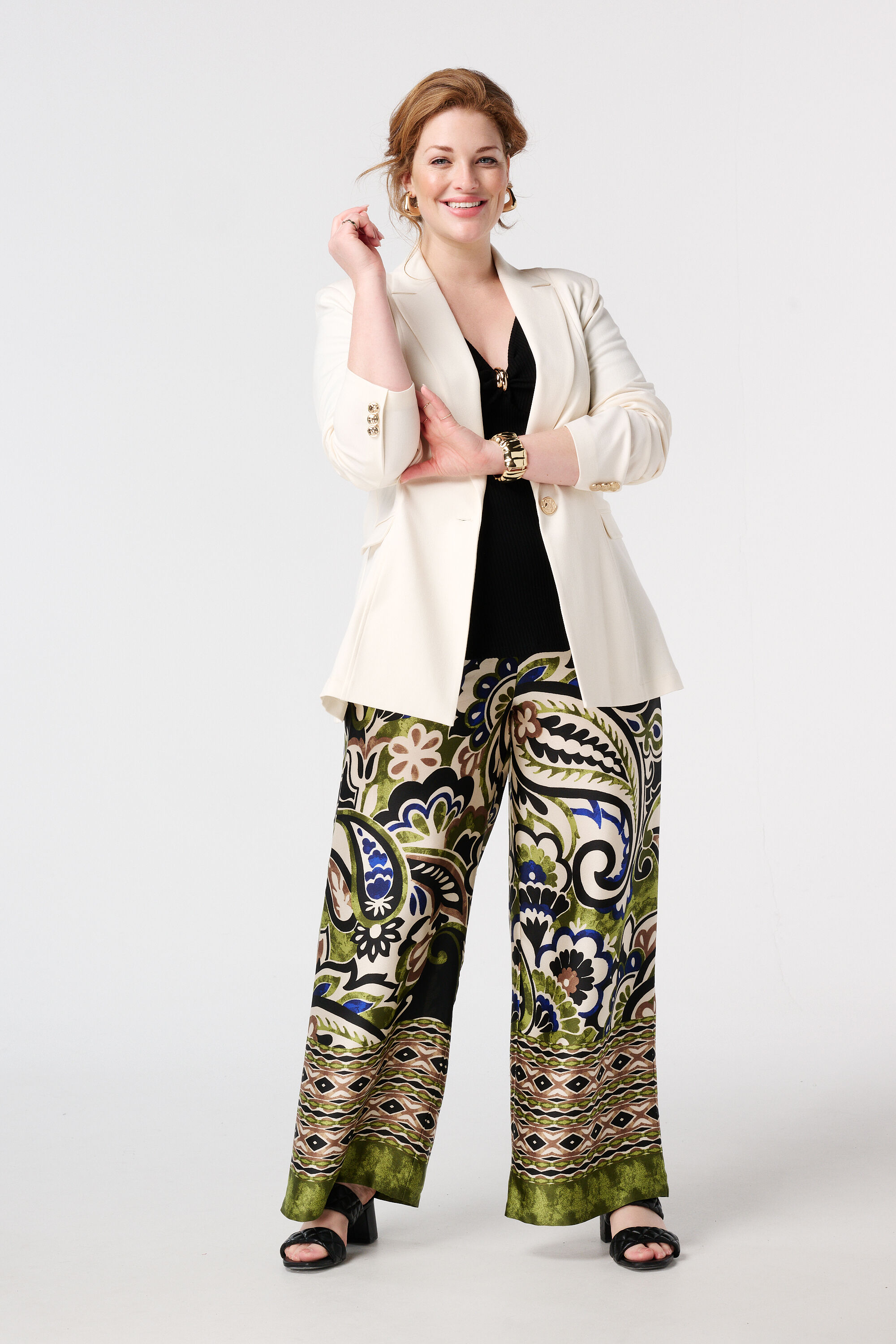 Blazer mit goldenen Kn&ouml;pfen image number 5